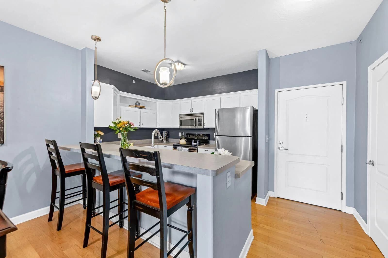 1619 Farwell Ave 4