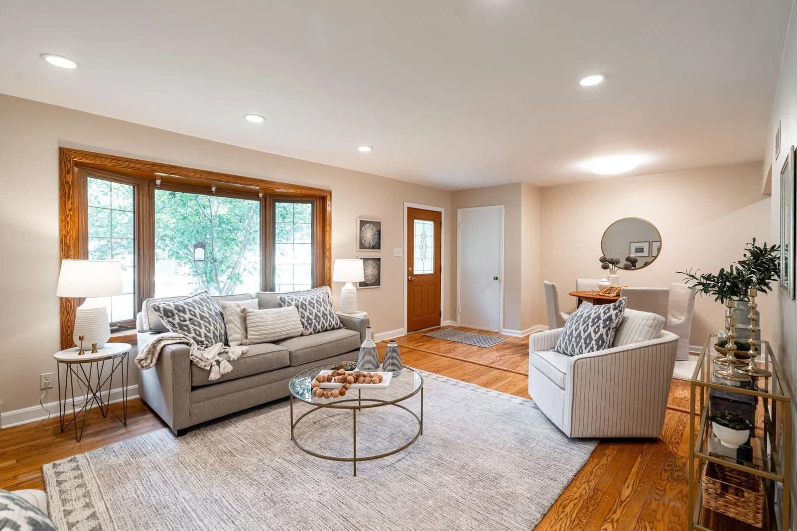 3278 106th St, Wauwatosa, WI 53222 2