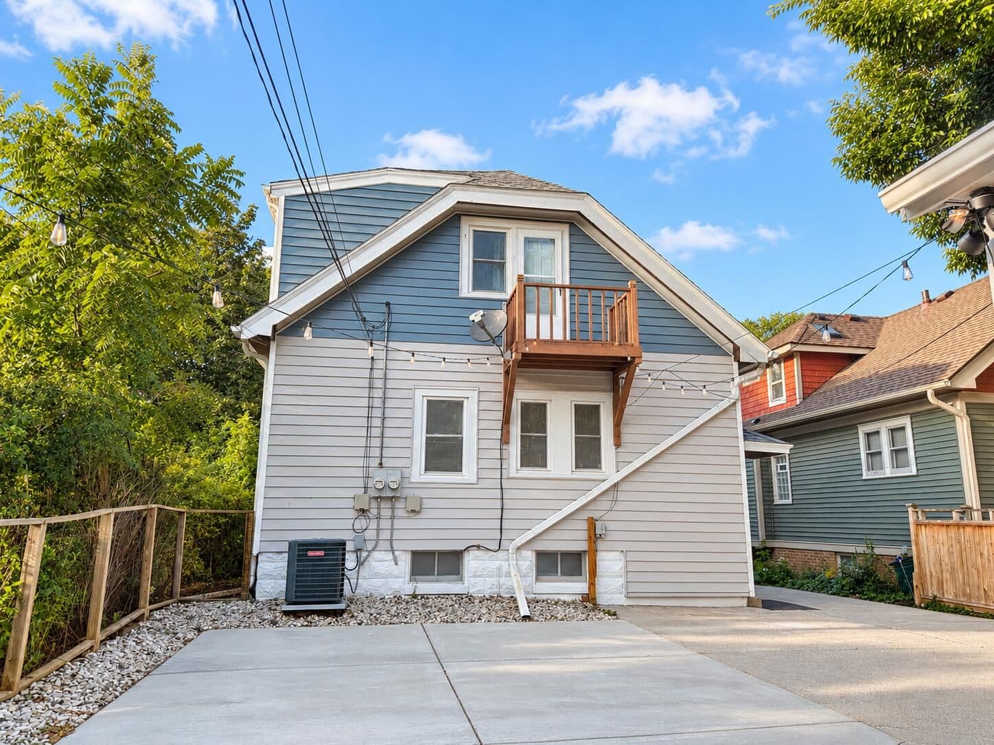 8215-8217 Portland Ave 5