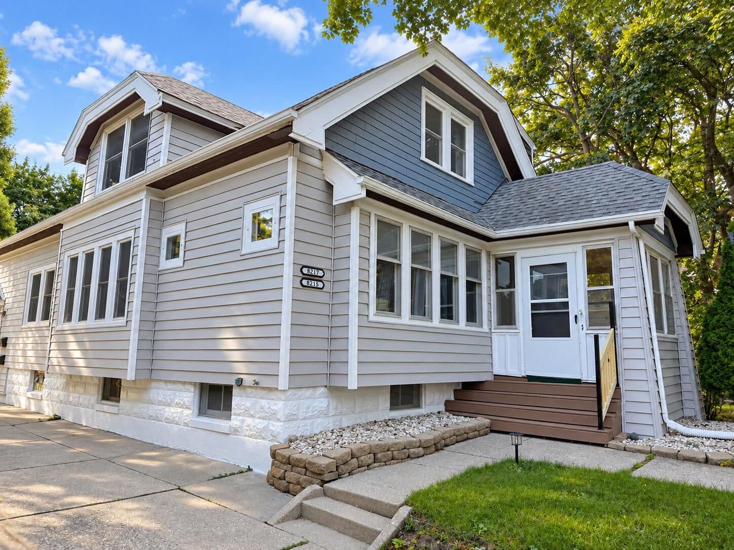 8215-8217 Portland Ave, Wauwatosa, WI 53213 3