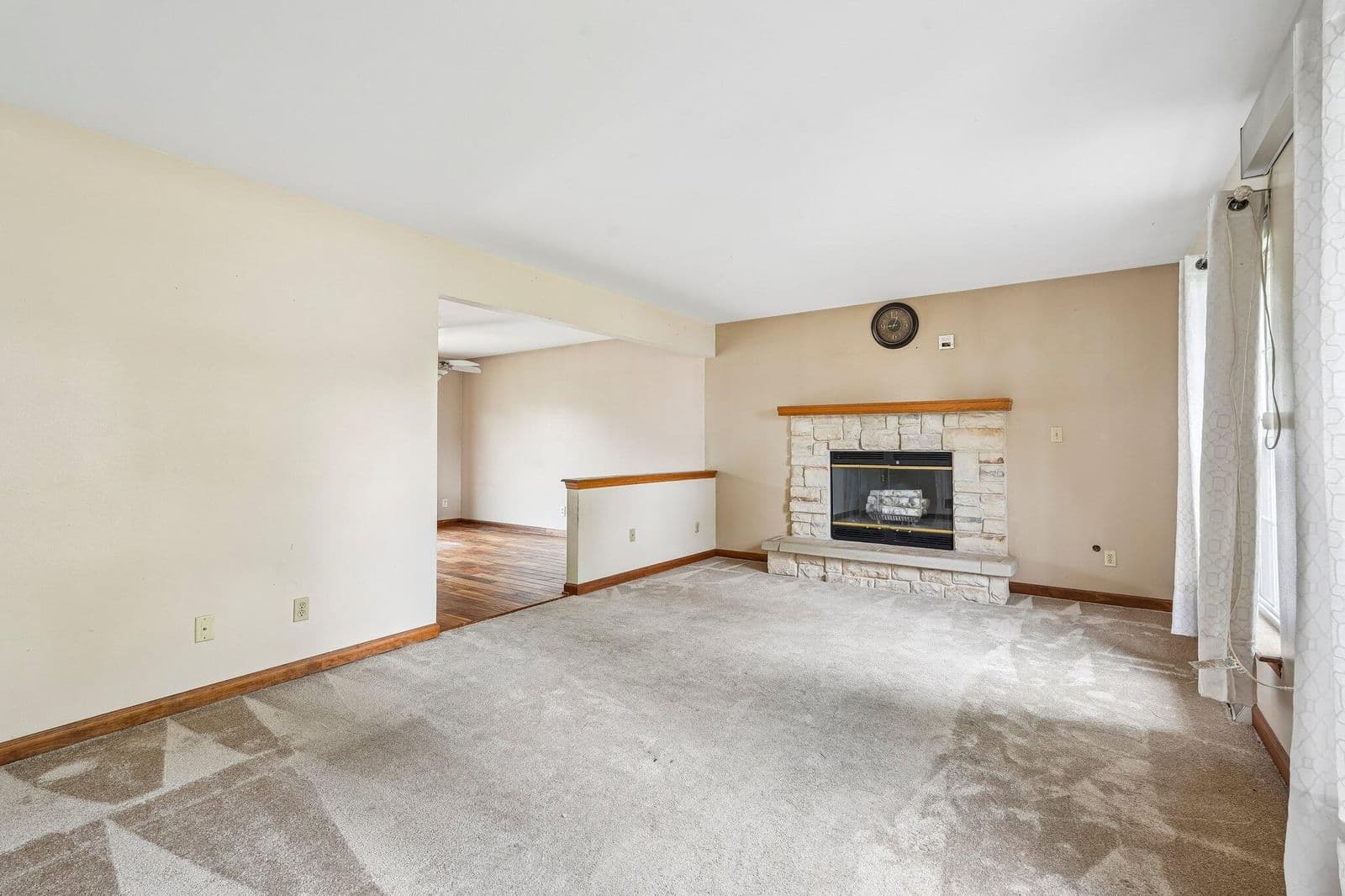 970 Mackinac Ave 4