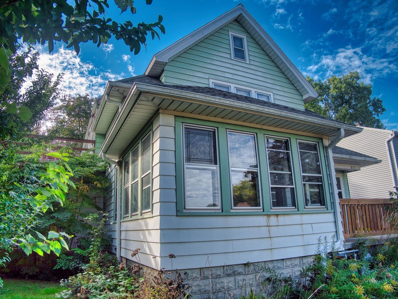 1259 64th St, Wauwatosa, WI 53213 3