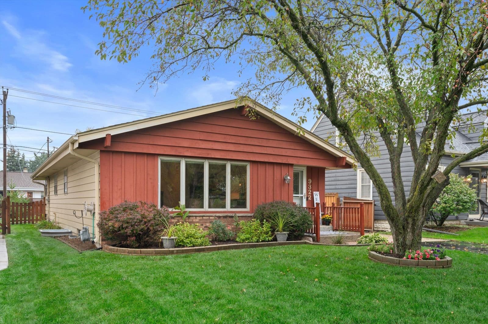 9322 Cold Spring Rd, Greenfield, WI 53228
