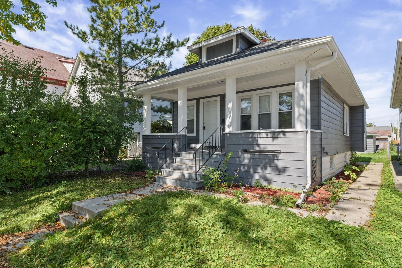 5720 Rogers St, West Allis, WI 53219 2