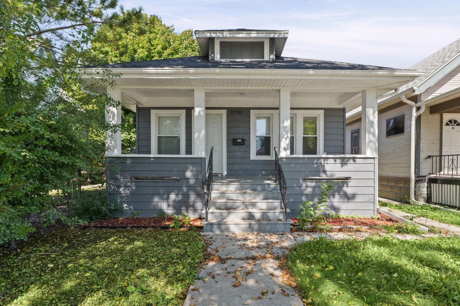 5720 Rogers St, West Allis, WI 53219
