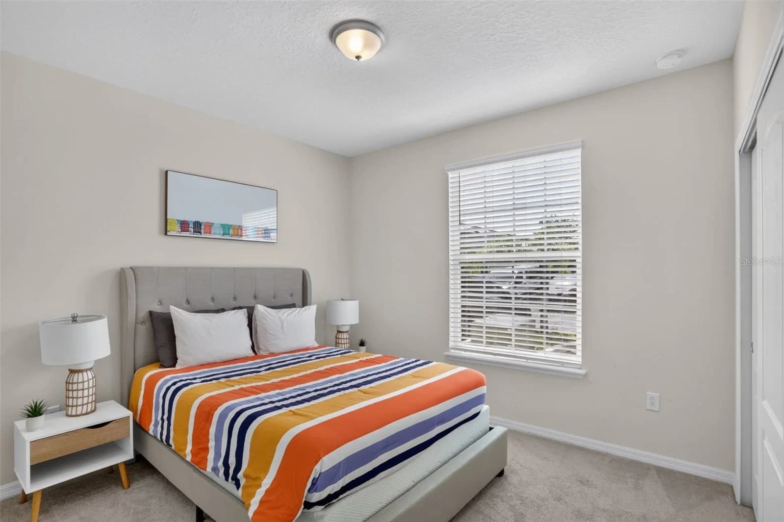 7573 OAK SPRING 5