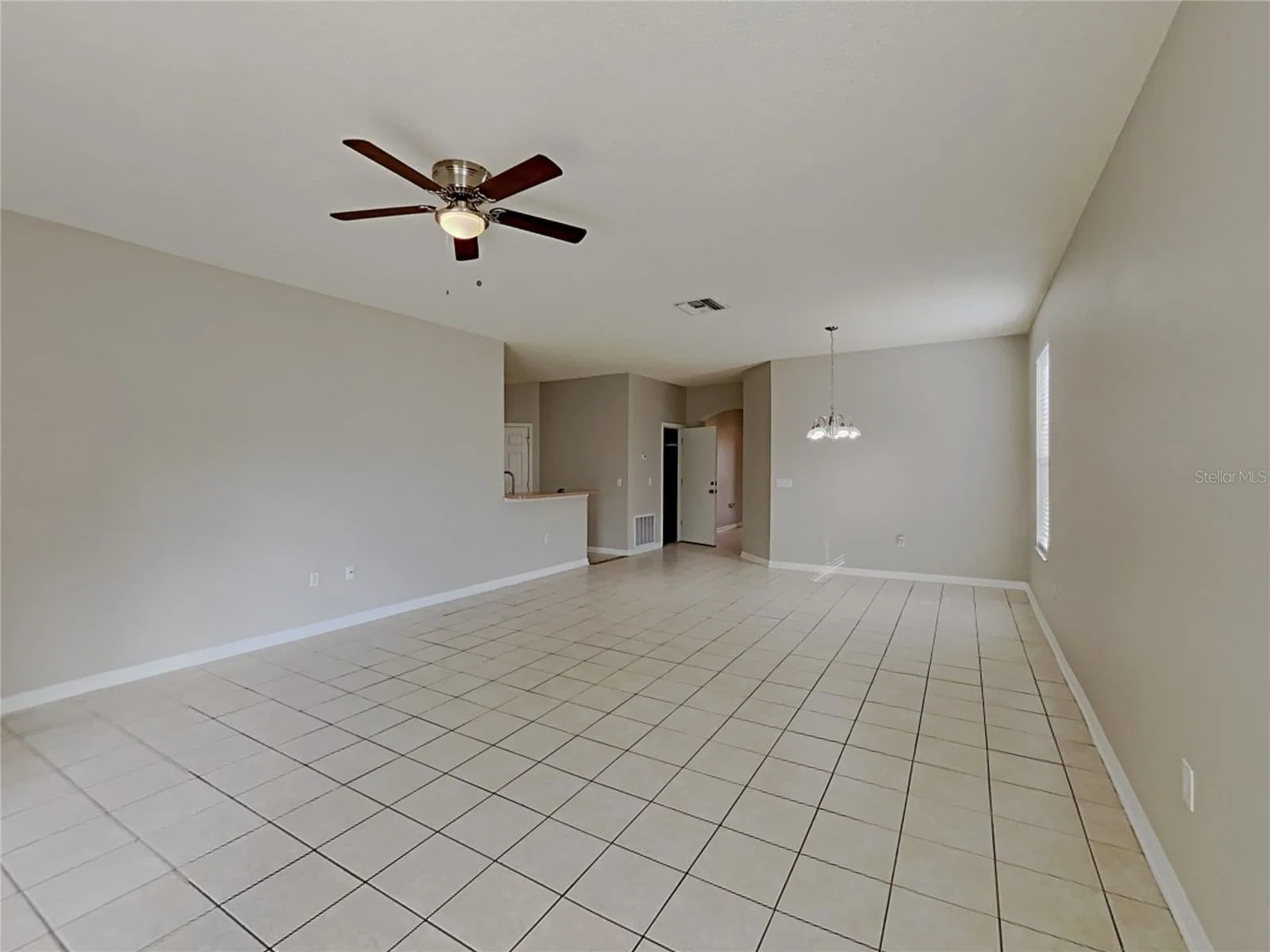 5707 VISTA LINDA Drive, Orlando, FL 32822 2