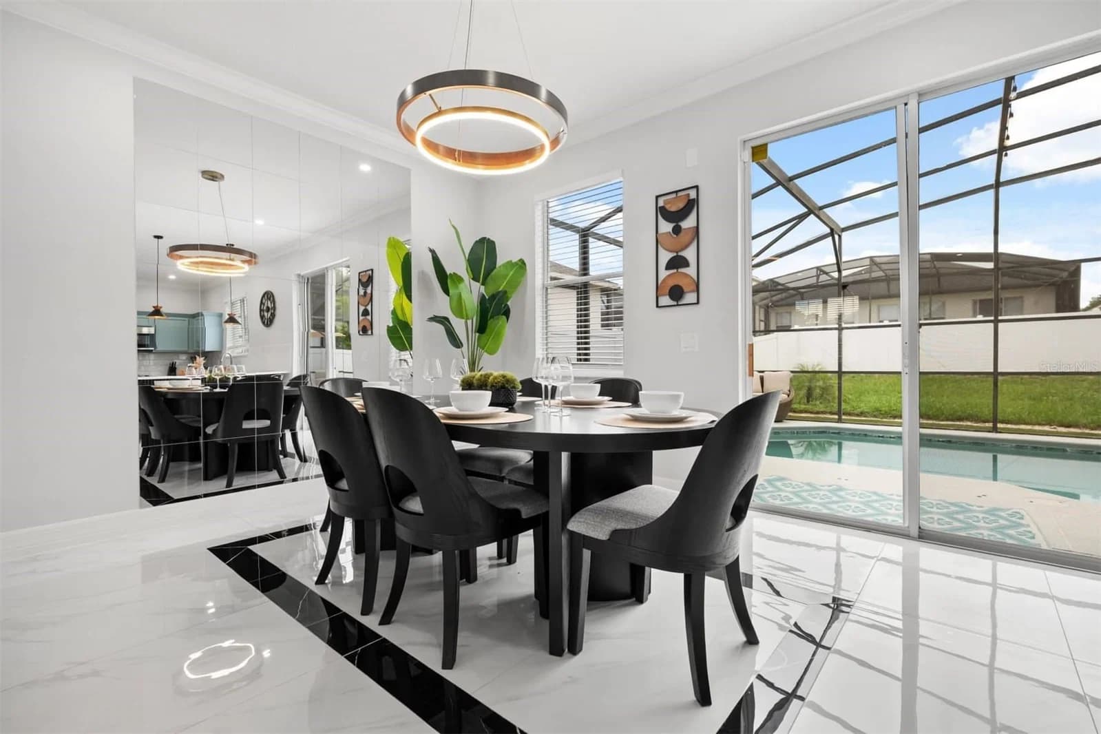 117 FOREST VIEW 5