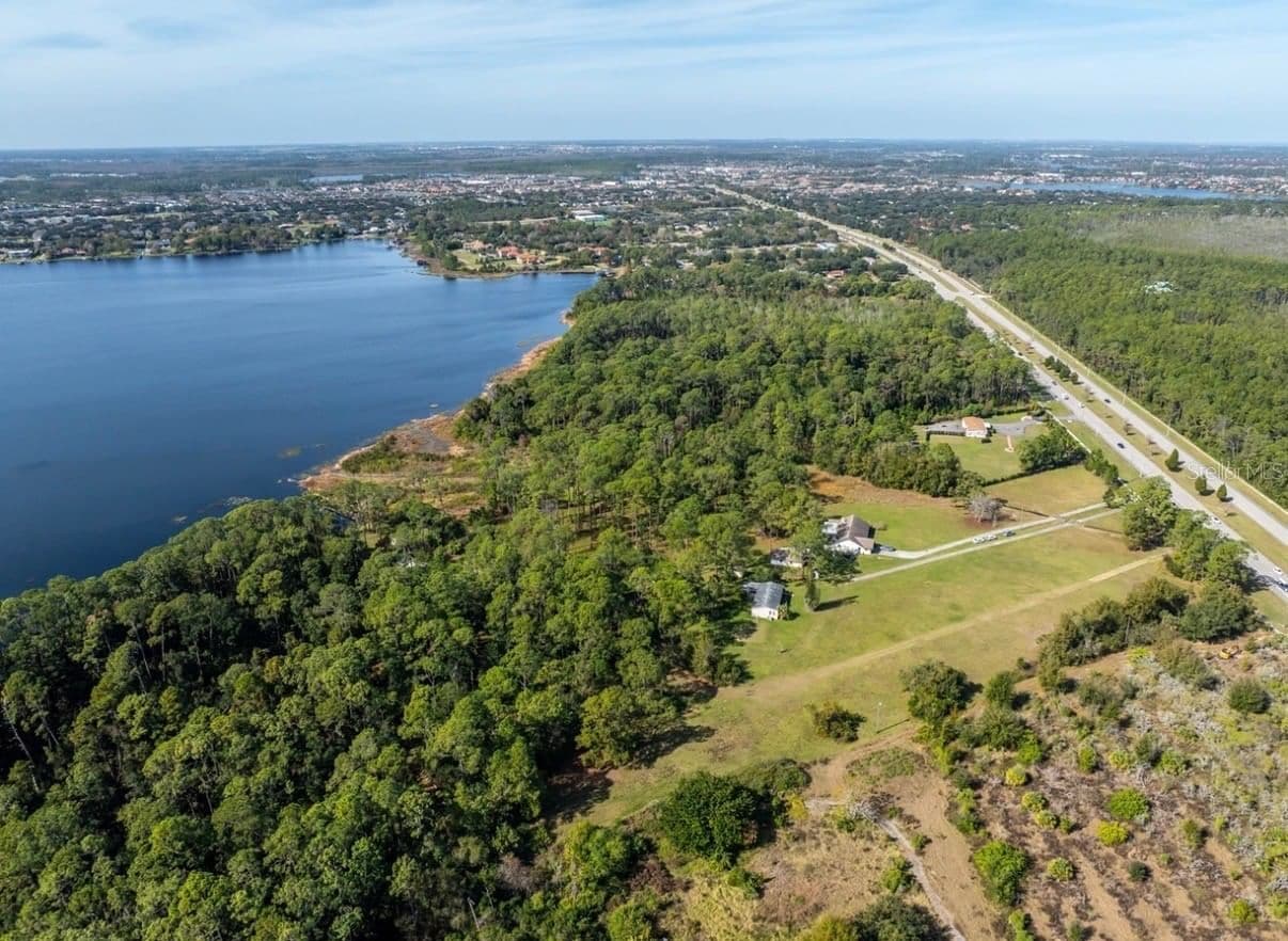 8834 WINTER GARDEN VINELAND Road, Orlando, FL 32836 3