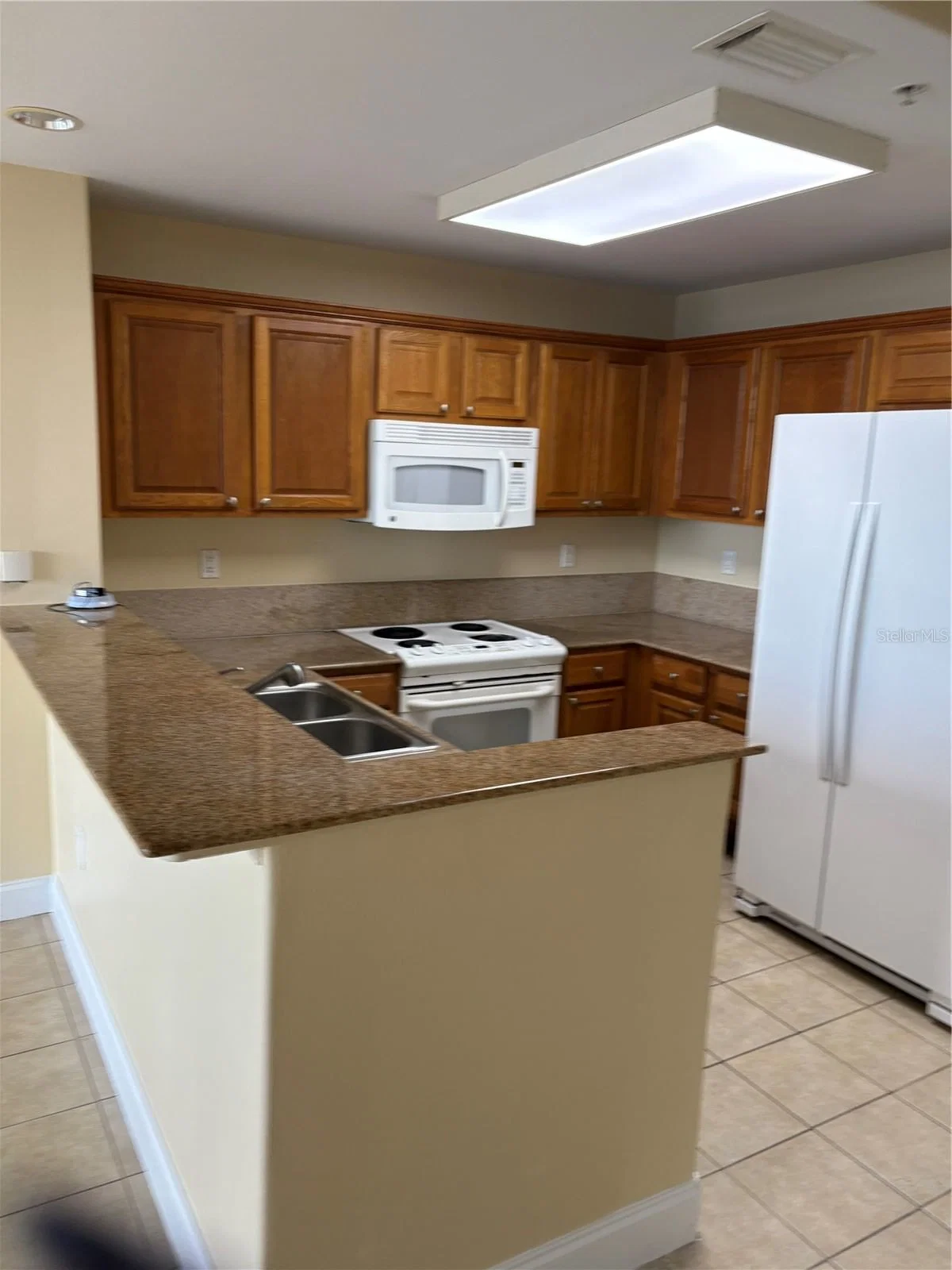 13427 BLUE HERON BEACH Drive #406 4