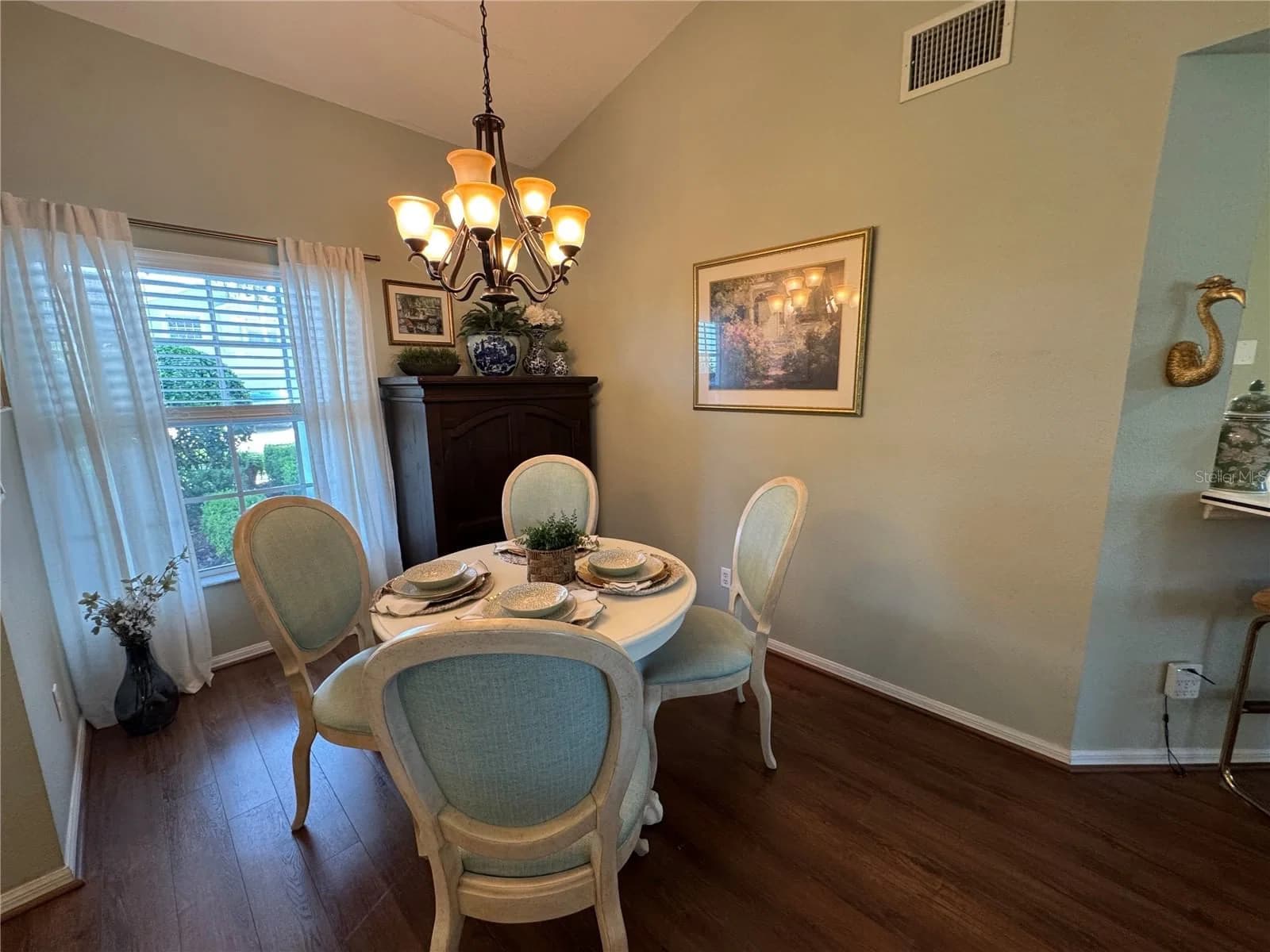 413 EAGLE RIDGE 5