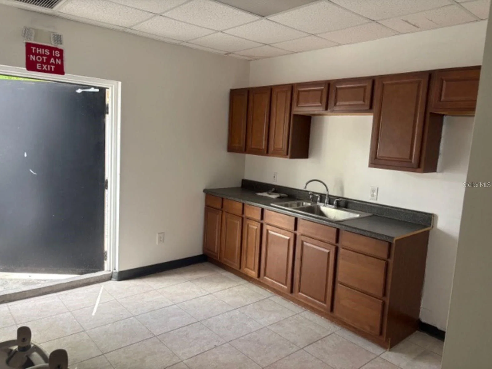 4207 EDGEWATER 5