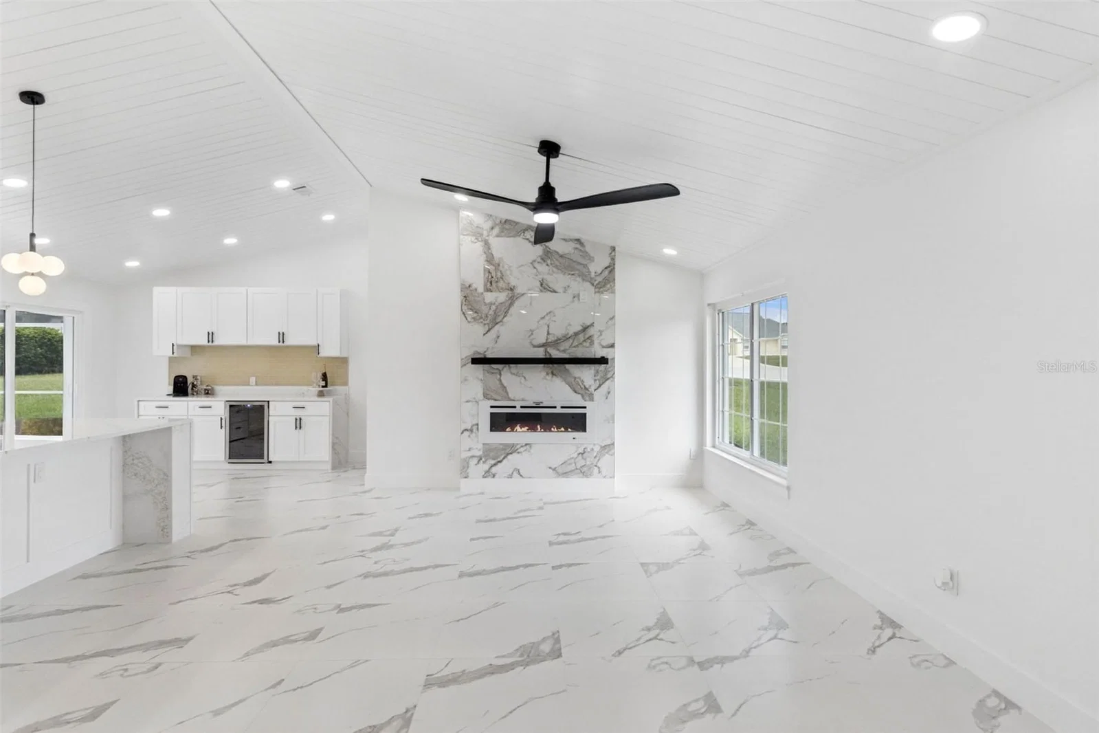 5424 LOMA VISTA 5