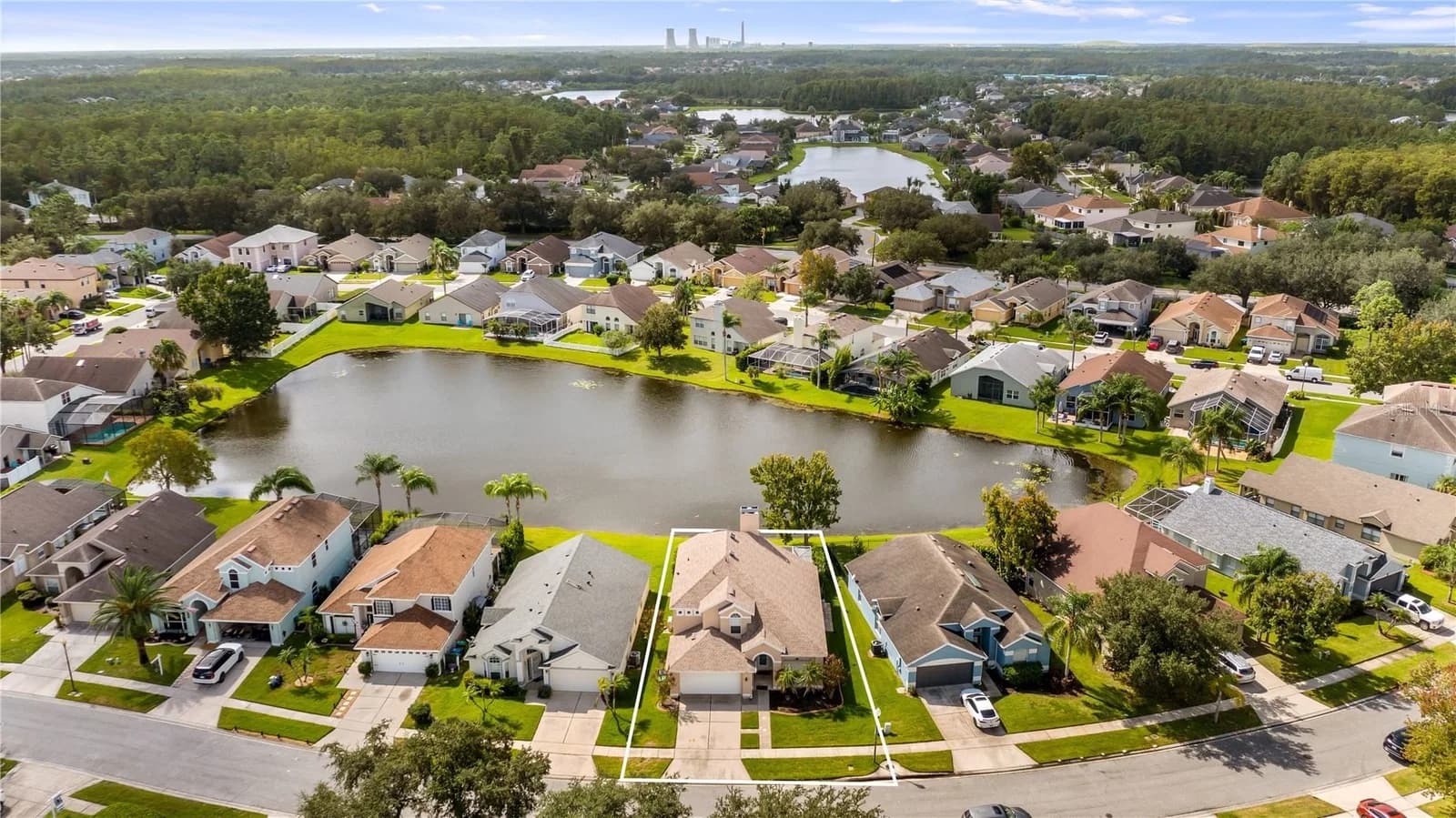 522 HARDWOOD Circle, Orlando, FL 32828 3