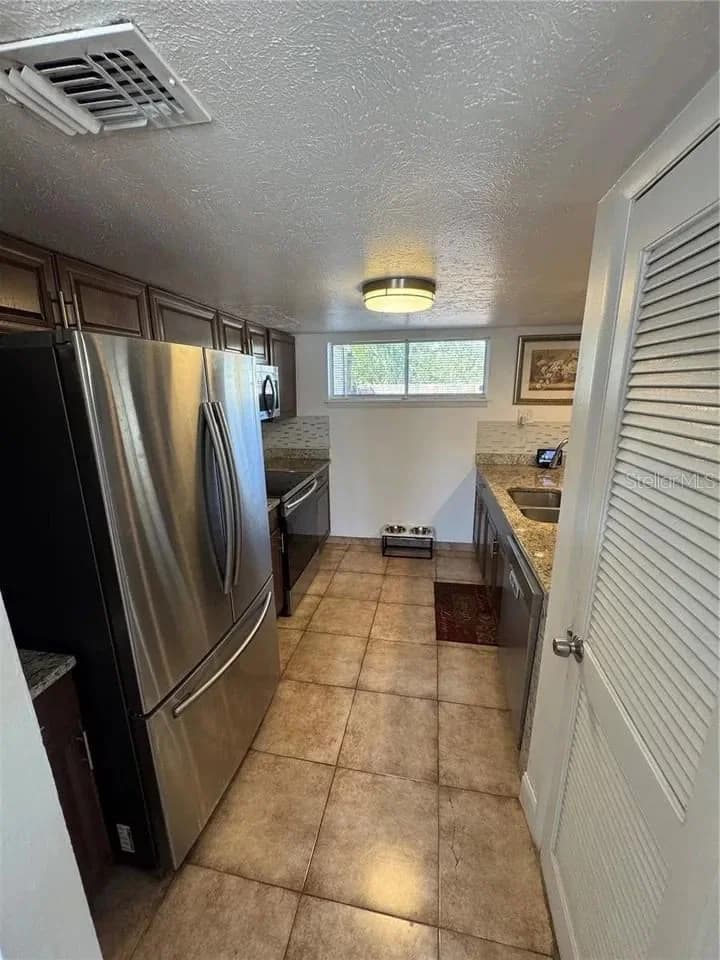 1836 WARRINGWOOD, Orlando, FL 32839 2