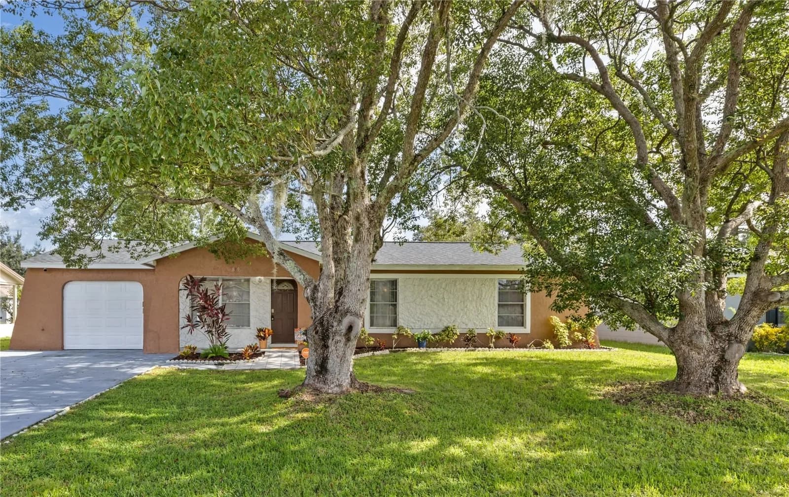 819 NELSON, Kissimmee, FL 34758