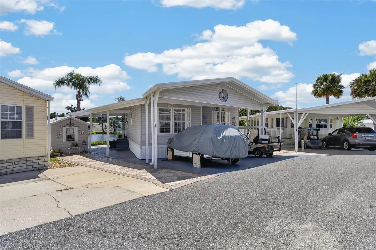370 CITRUS RIDGE 4