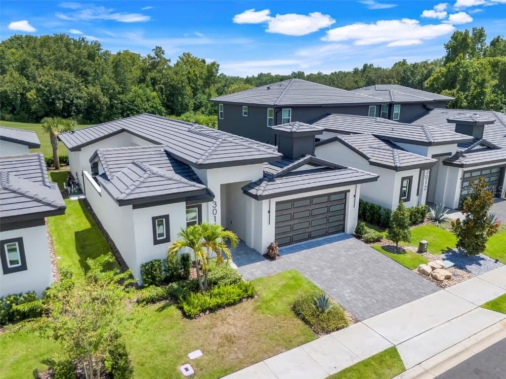 3016 KENSINGTON, Davenport, FL 33837