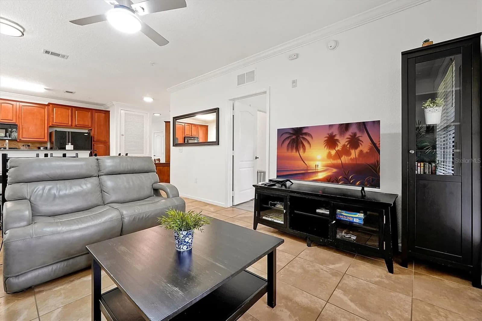 904 CHARO 5