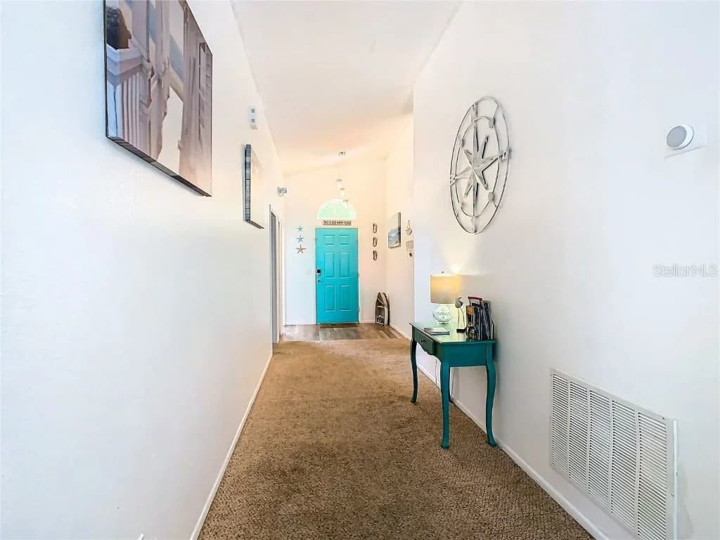 114 CASTLEMAIN 4