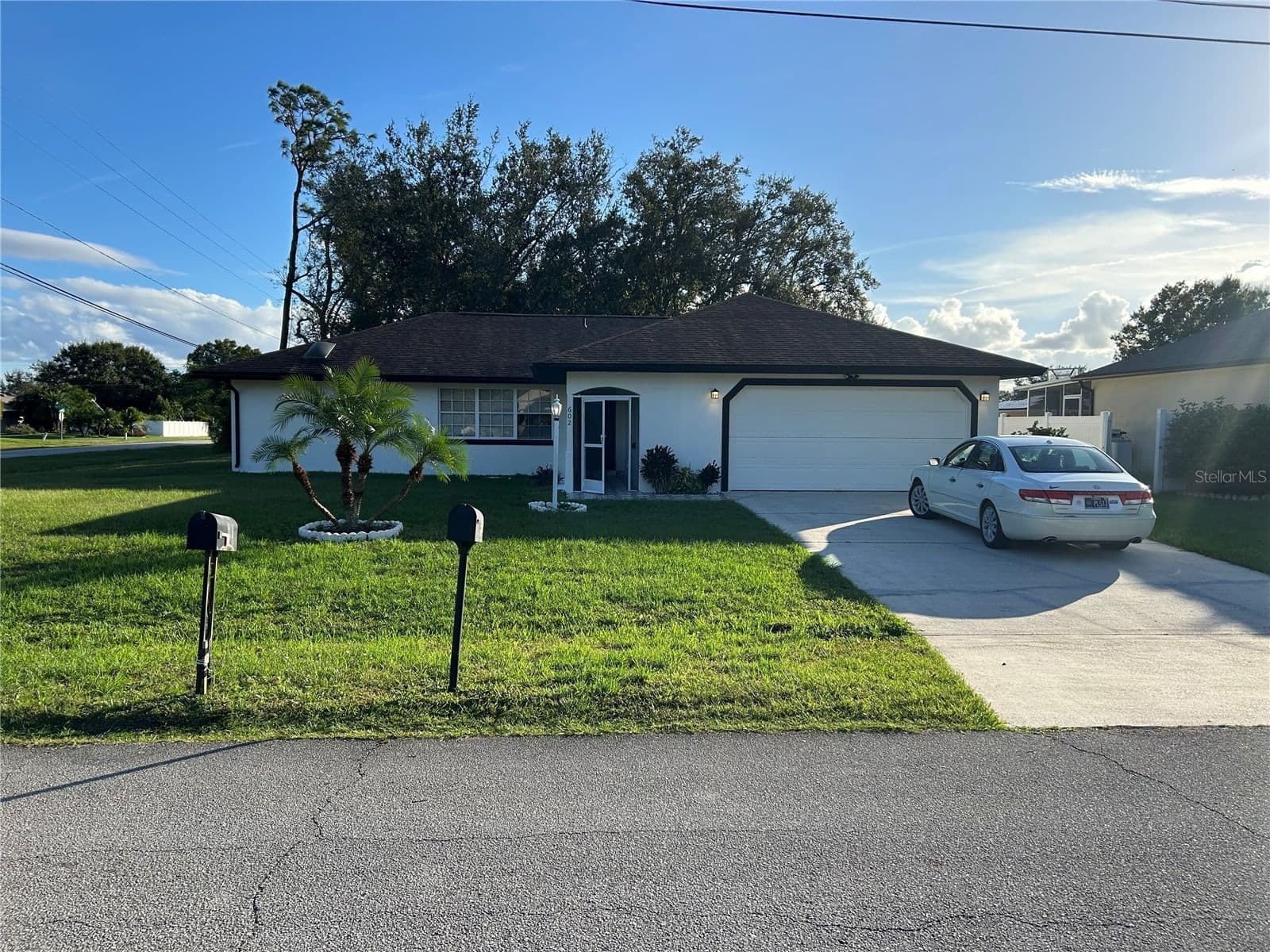 602 MESILLA Drive, Kissimmee, FL 34758