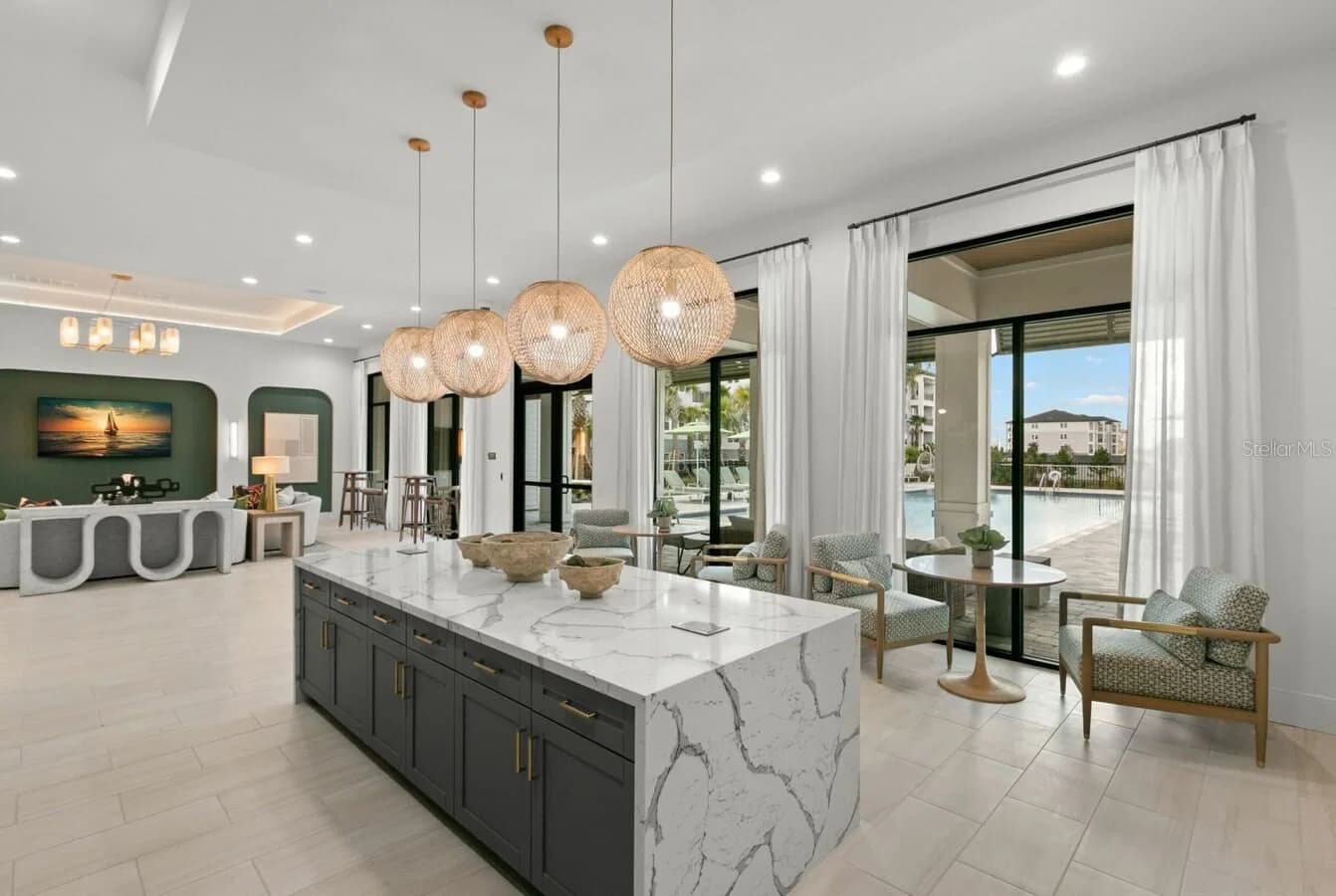 1310 RIDGEVIEW 5