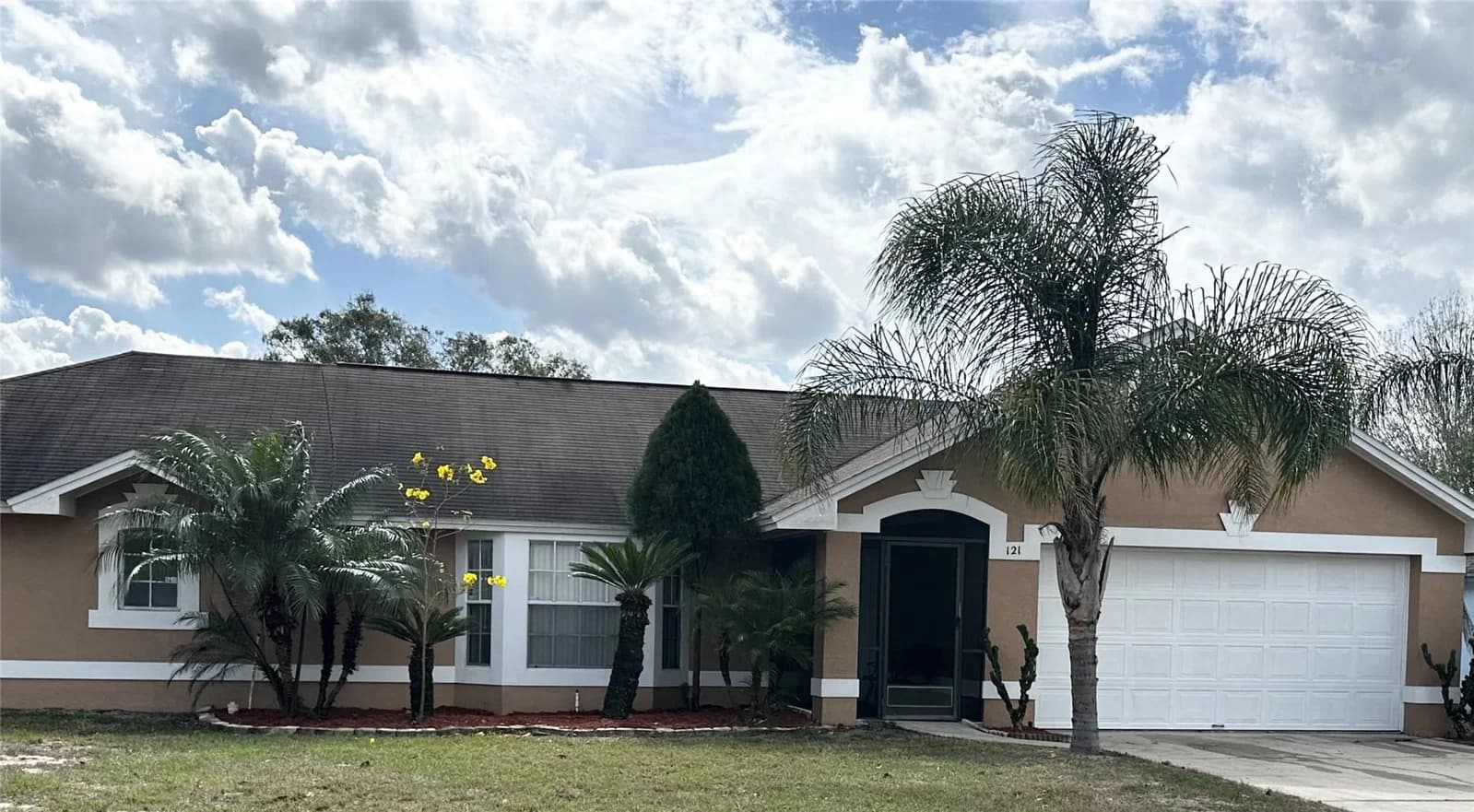 121 LOMA BONITA, Davenport, FL 33837