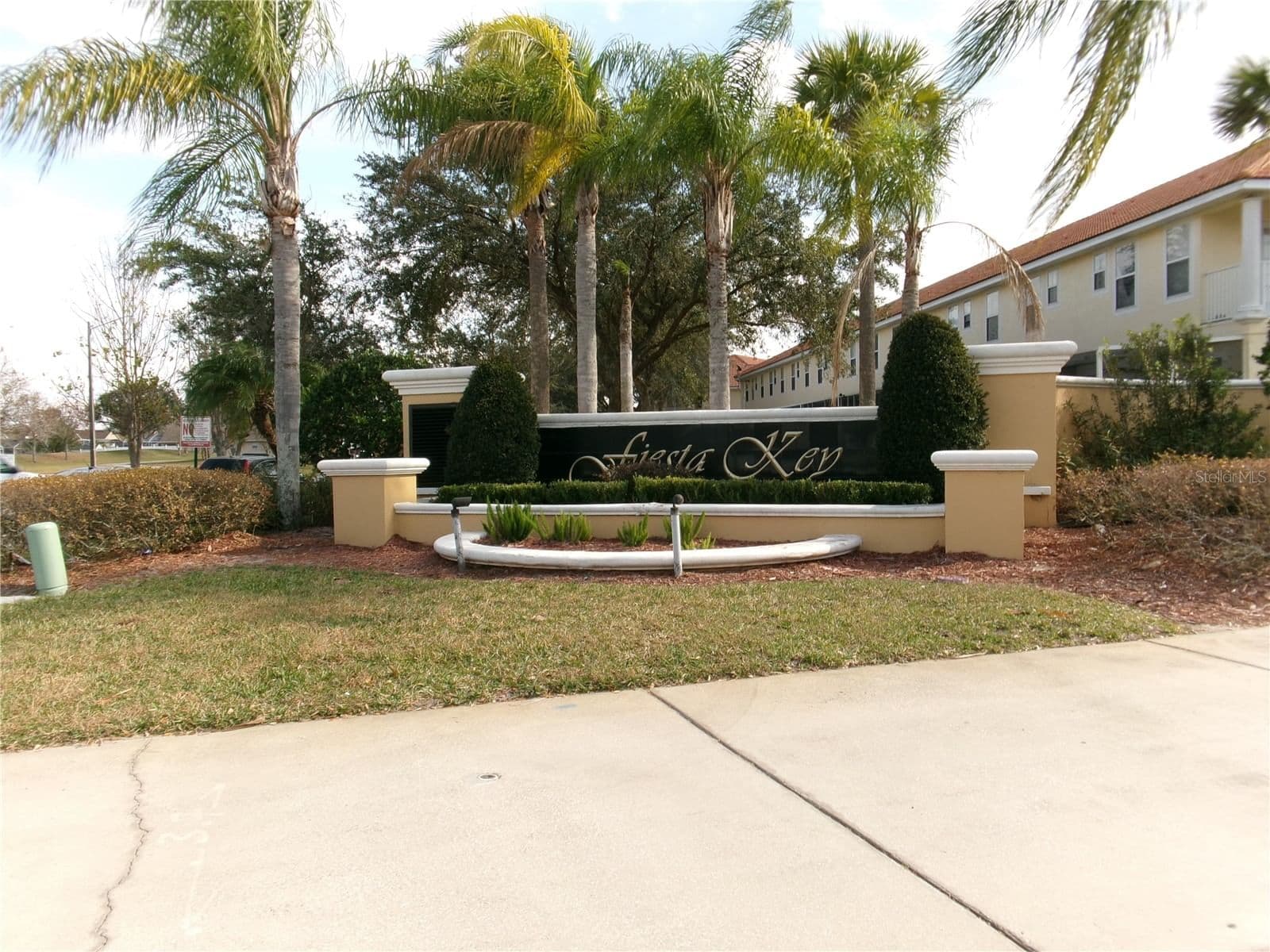 1285 SOUTH BEACH CIRCLE Circle, Kissimmee, FL 34746 2