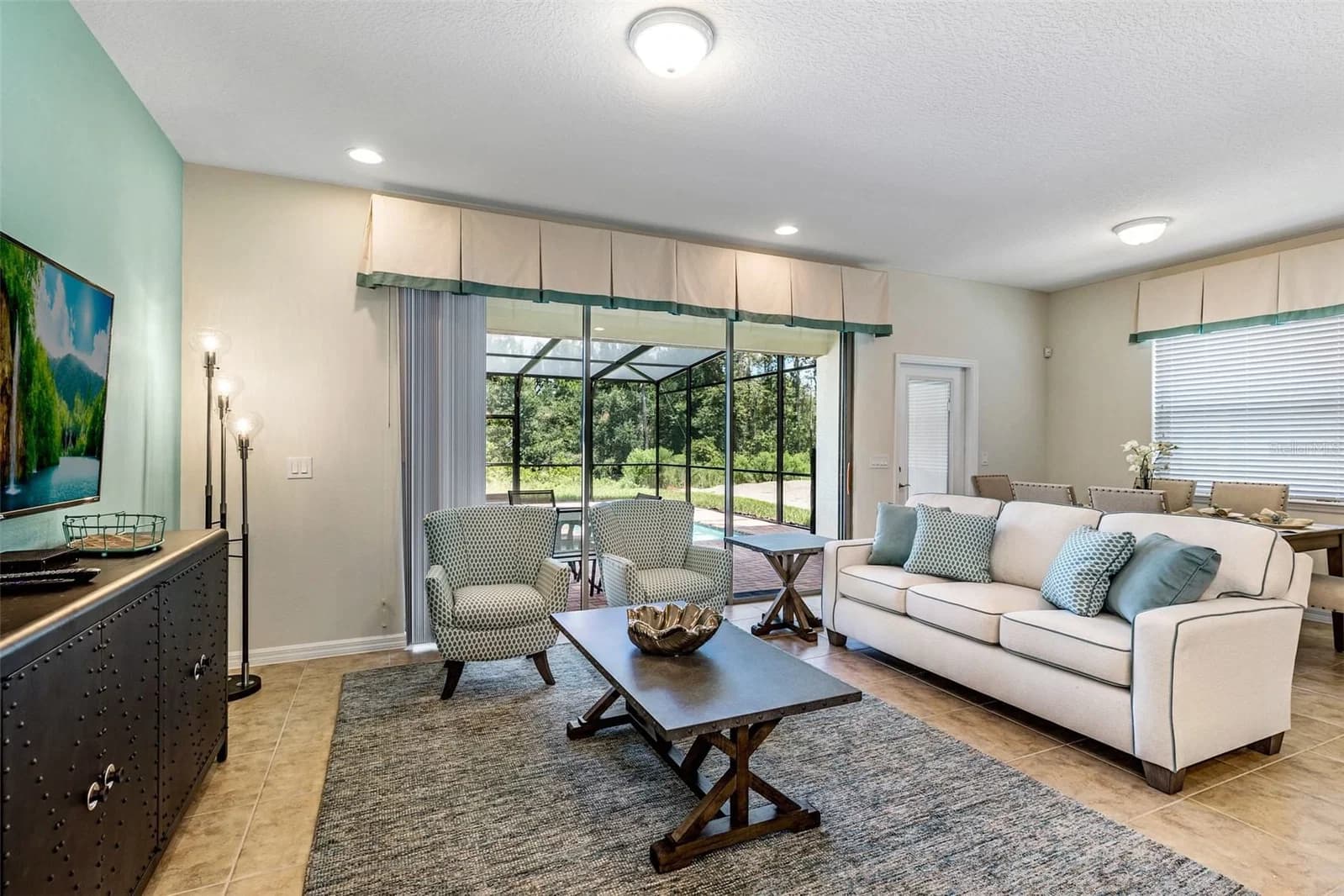 8887 GENEVE Court 4