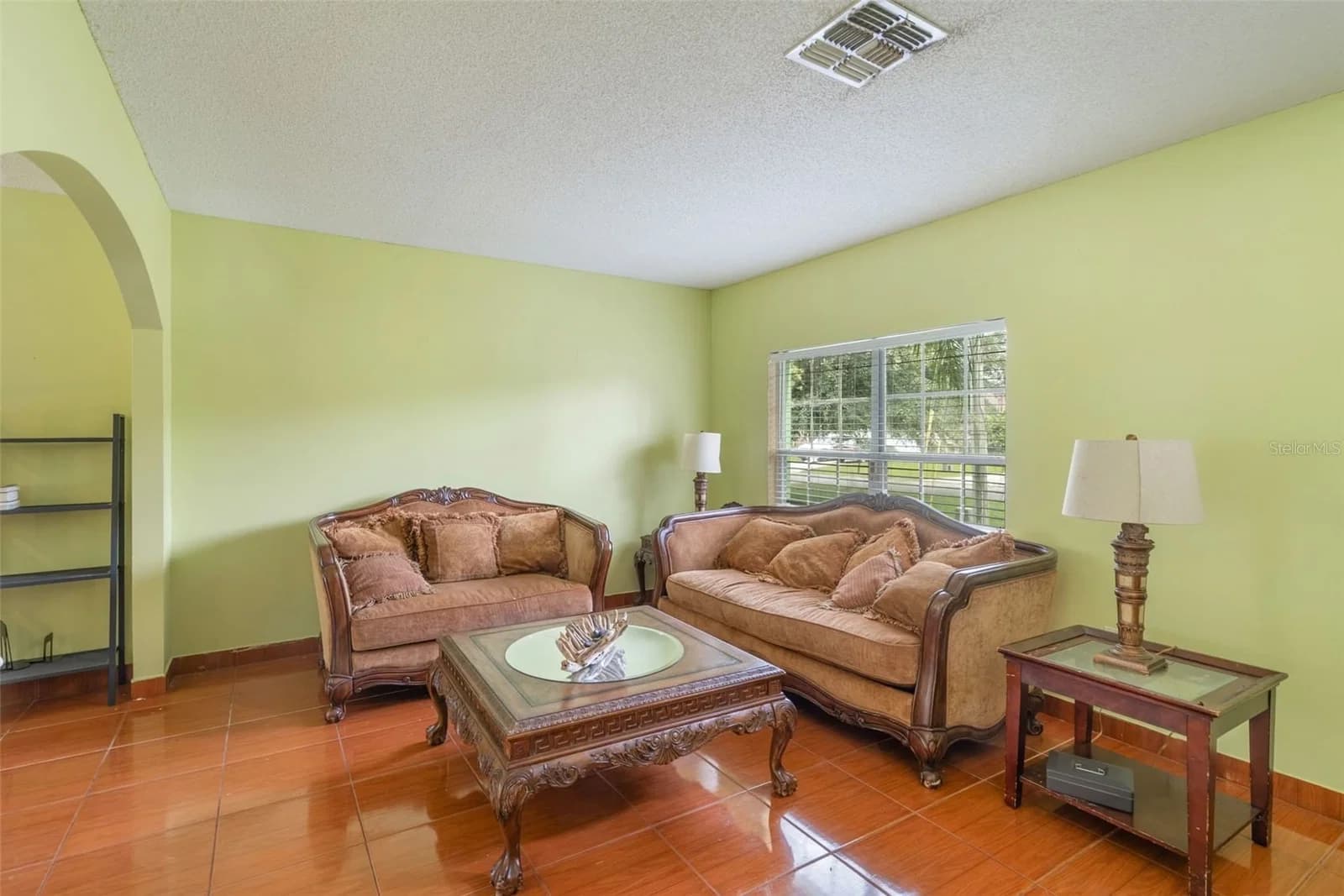 1139 CAMBOURNE Drive, Kissimmee, FL 34758 3
