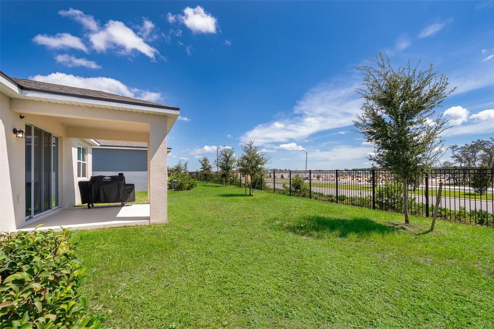 1073 TURQUOISE WAVES Cove 4