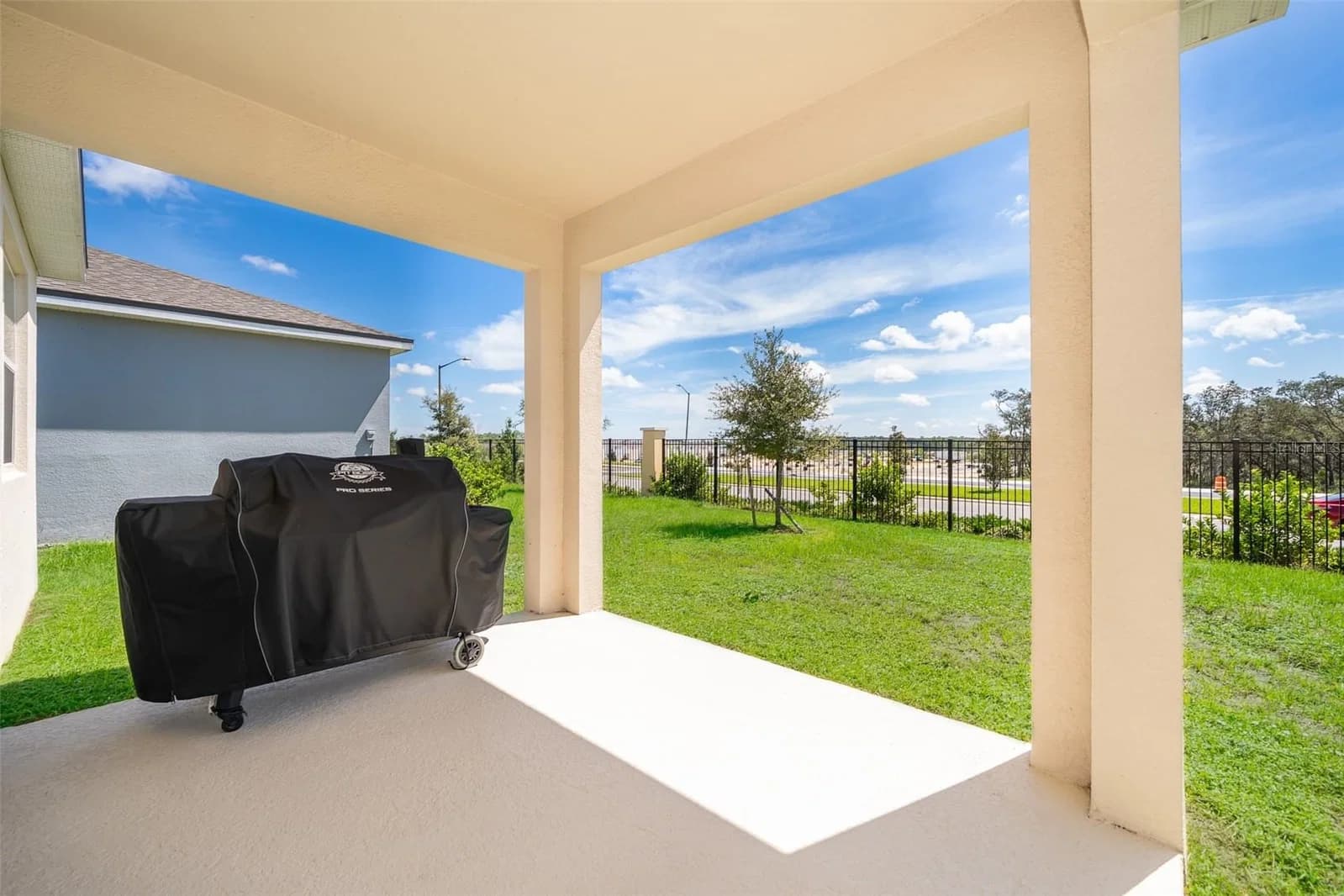 1073 TURQUOISE WAVES Cove 5