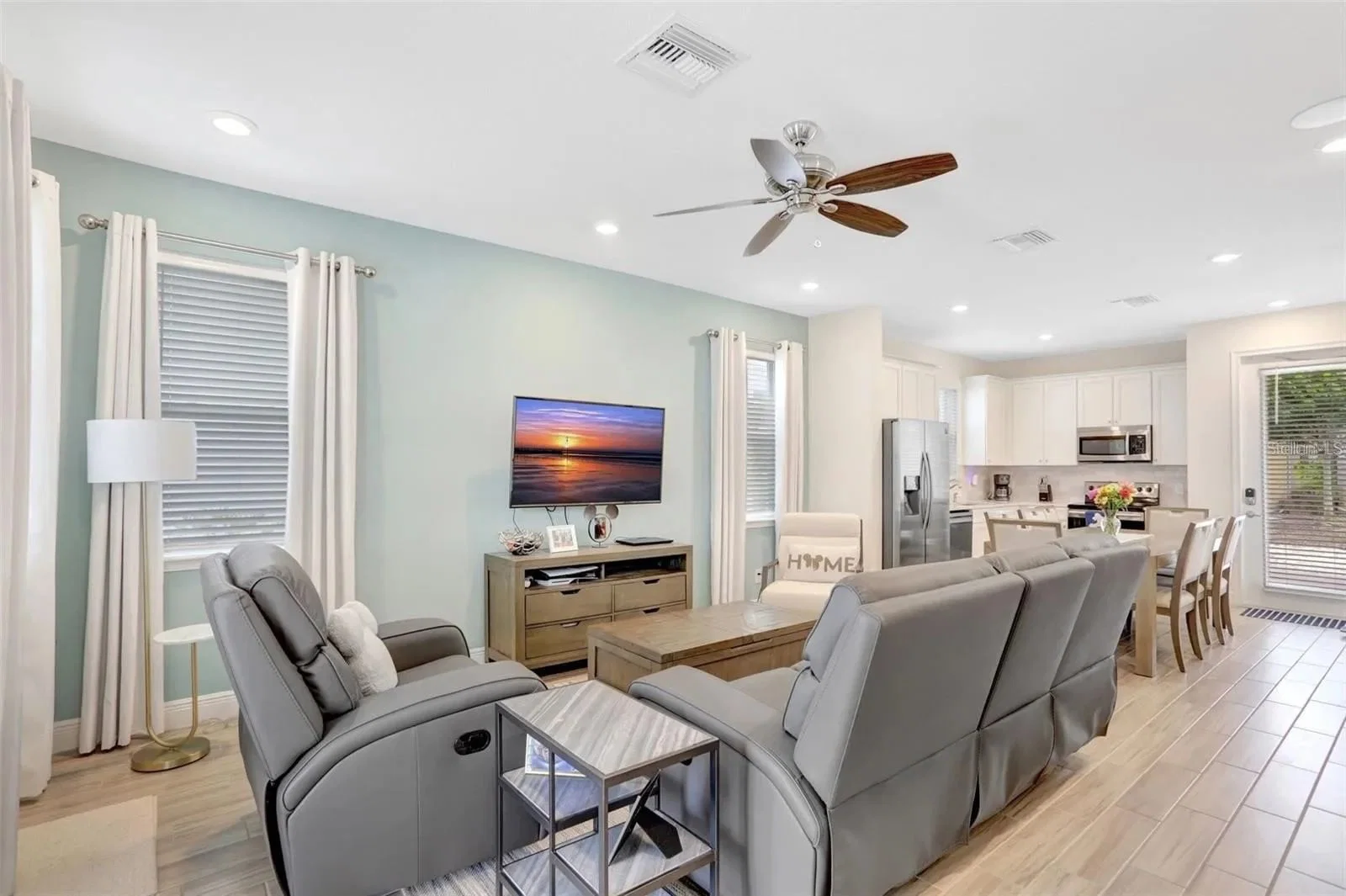 8044 LOST SHAKER, Kissimmee, FL 34747 3