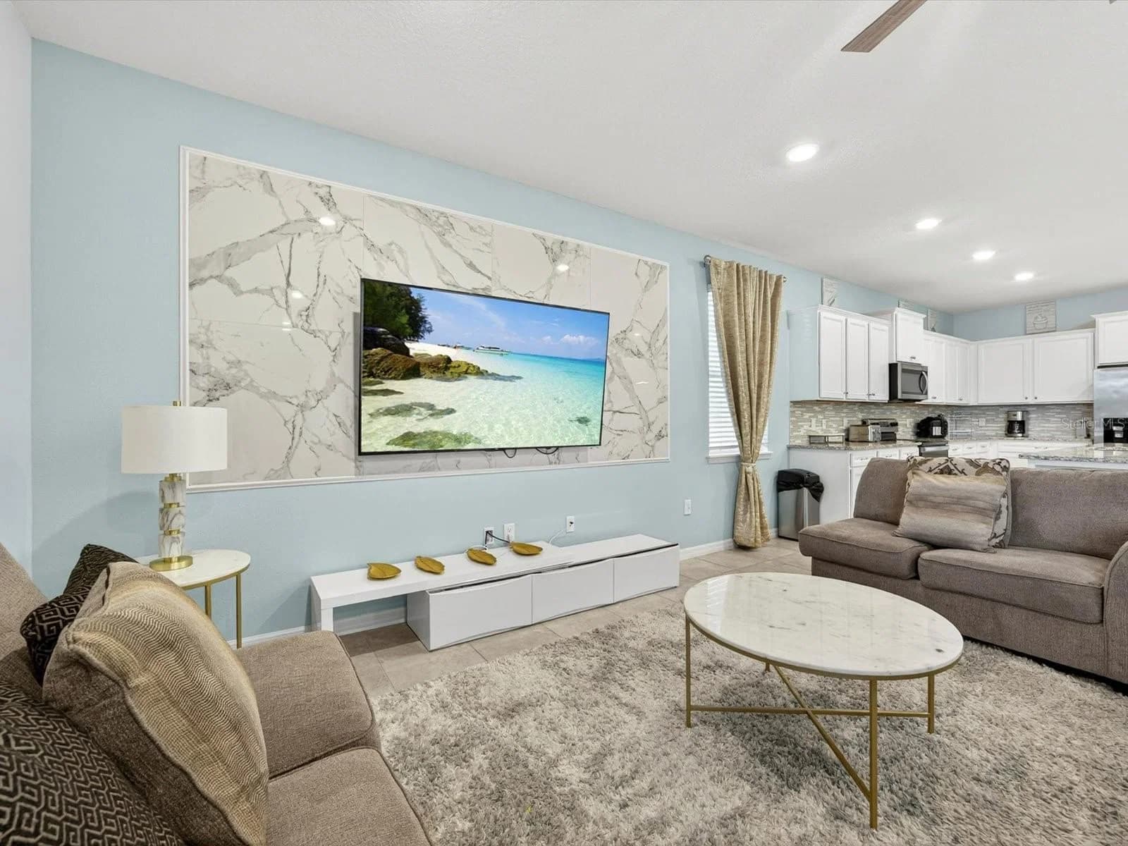 3044 MAHALO DRIVE 4