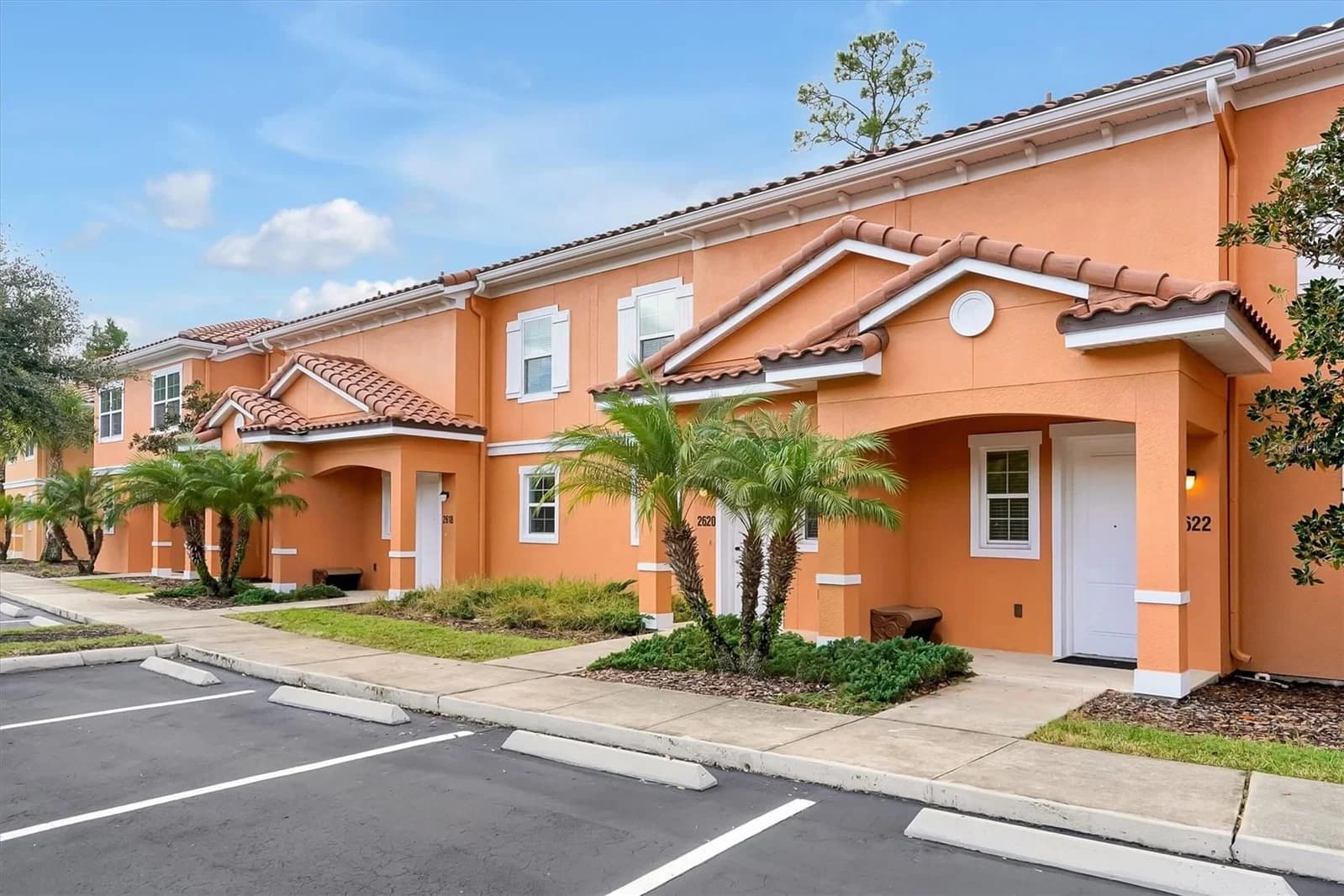2622 BUGATTI, Kissimmee, FL 34746 2