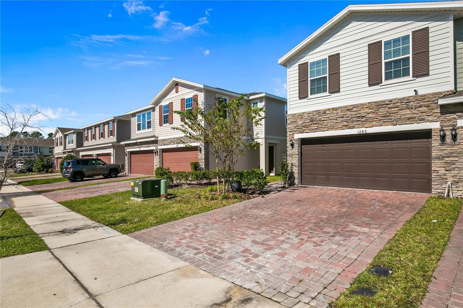 1286 WISPY CYPRESS, Kissimmee, FL 34746