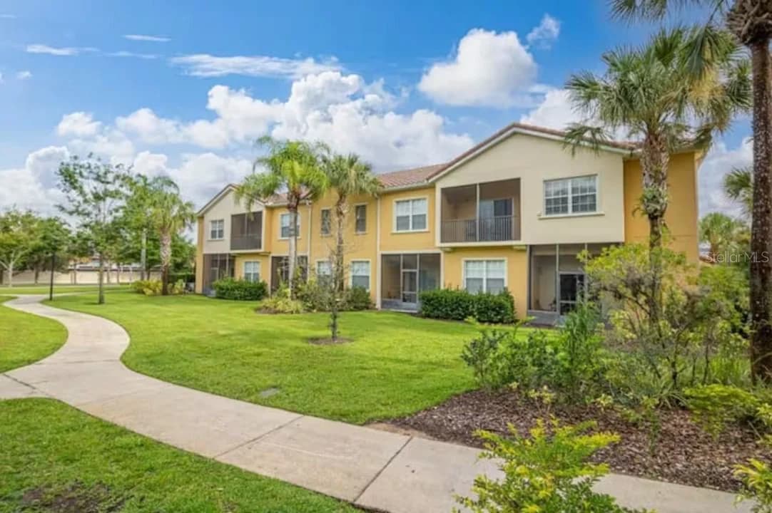 2888 OAKWATER, Kissimmee, FL 34747 2