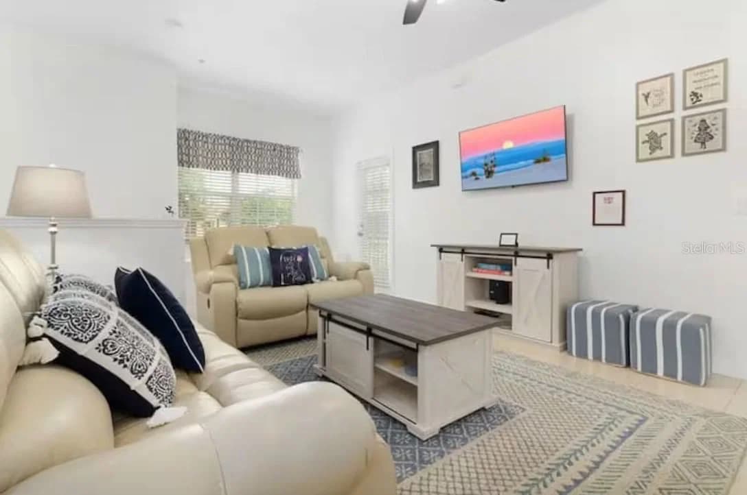 2888 OAKWATER 4