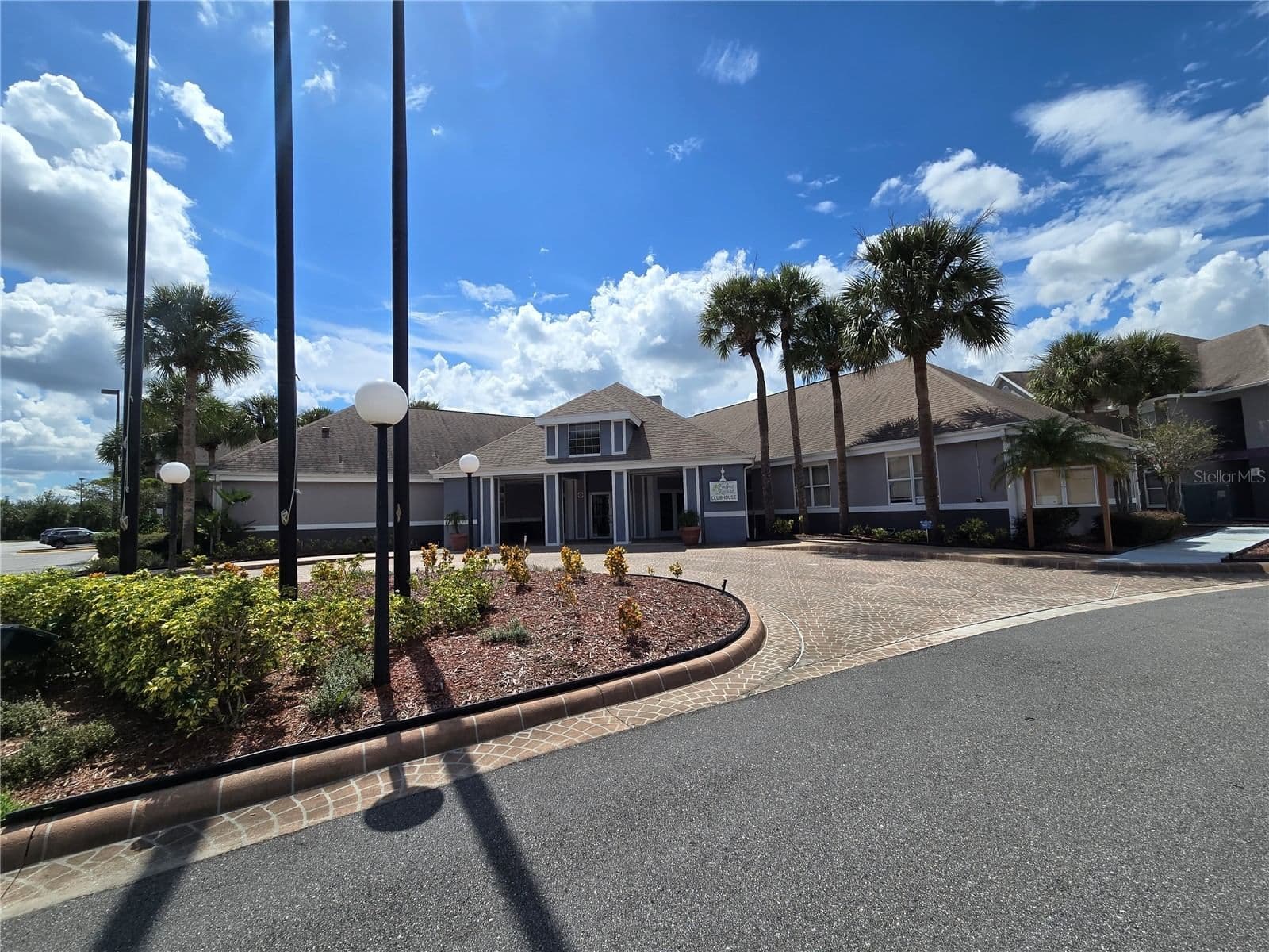 3100 PARKWAY 4