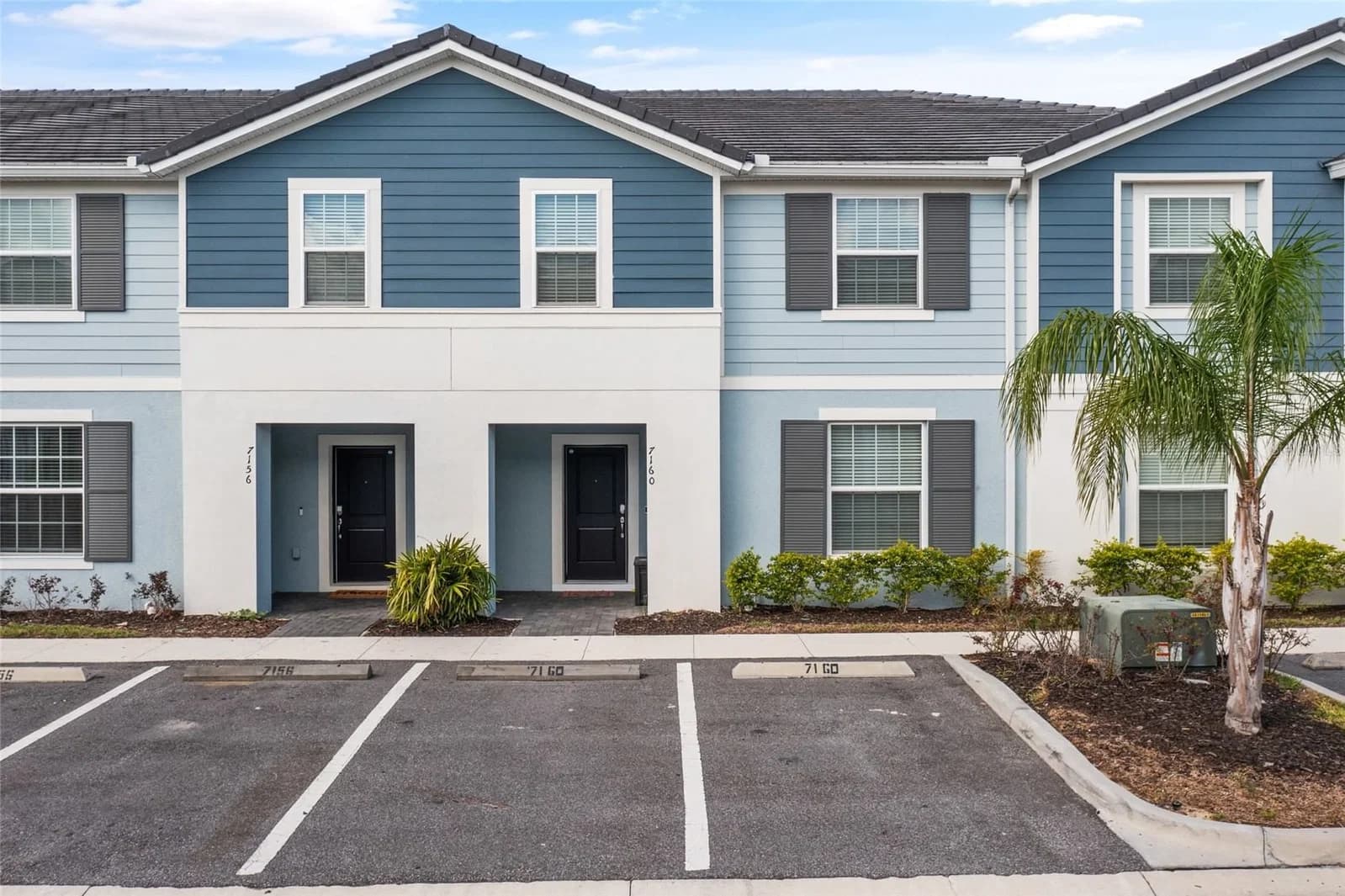 7160 OAKMOSS LOOP, Davenport, FL 33837
