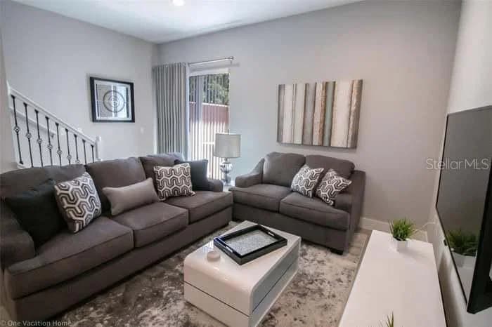7520 SUNVILLE 4