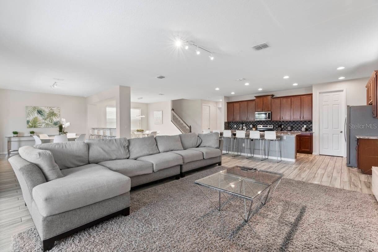 9029 SUNSHINE RIDGE 4