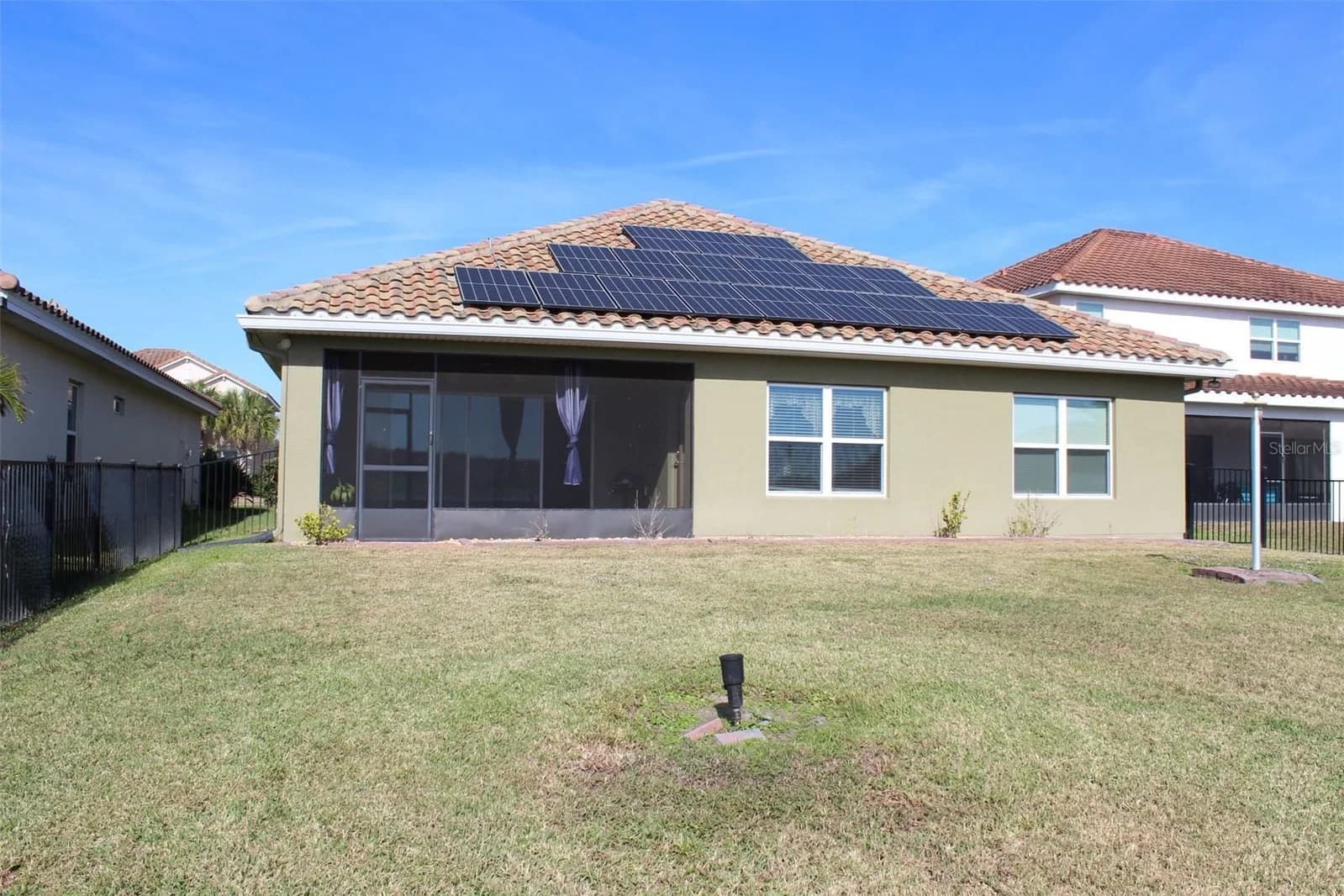 1408 LANIER POINT 4