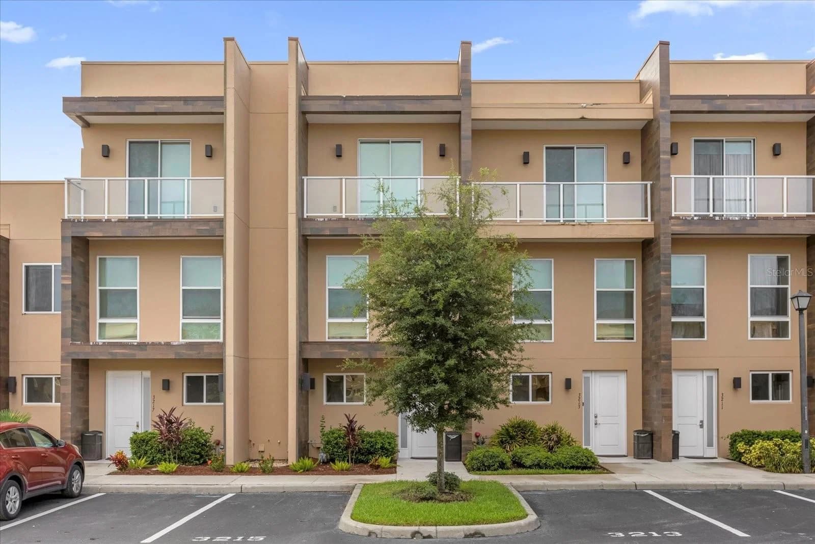 3215 BRASILIA, Kissimmee, FL 34747 2