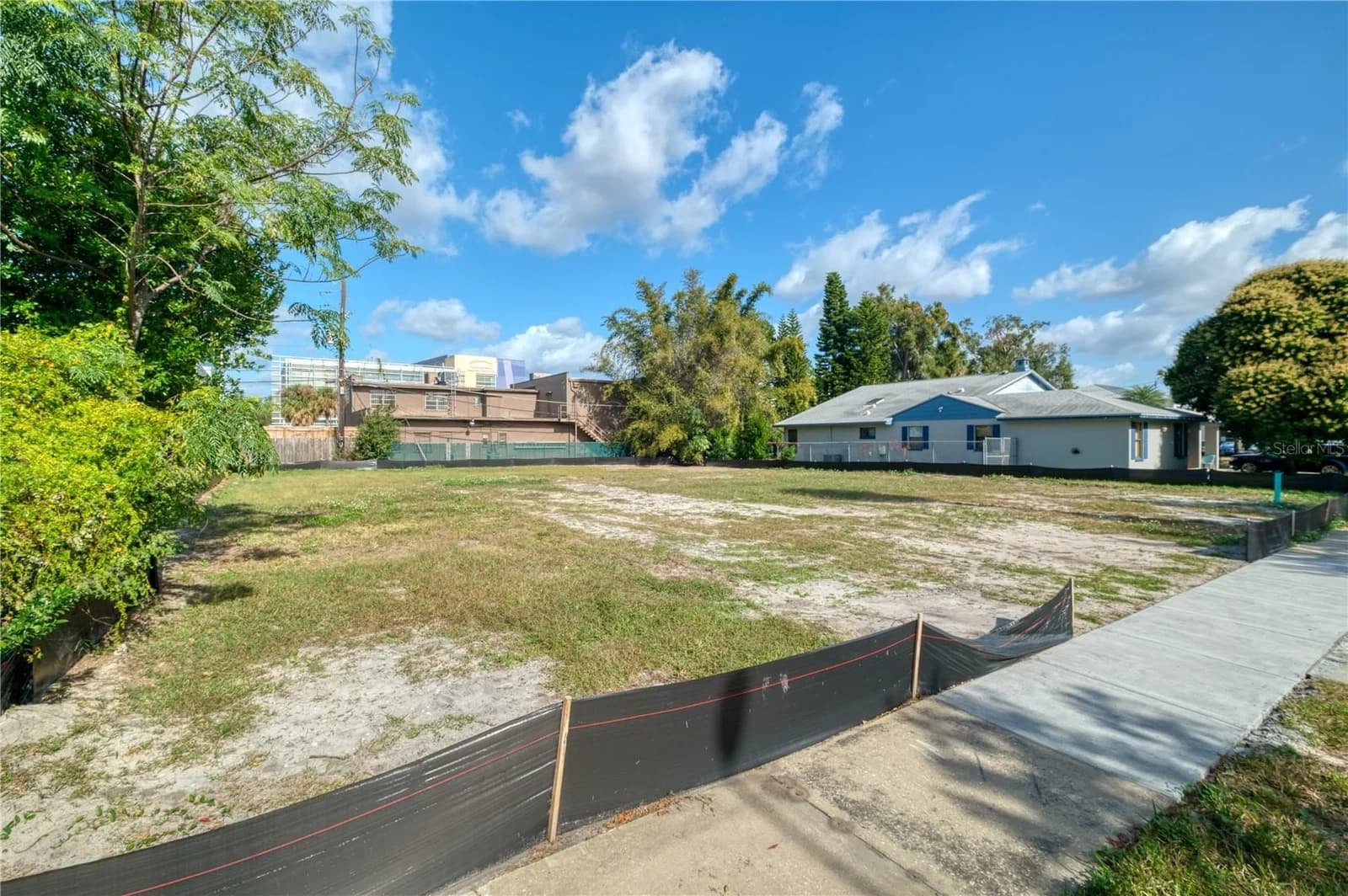 307 HARVARD Street 4