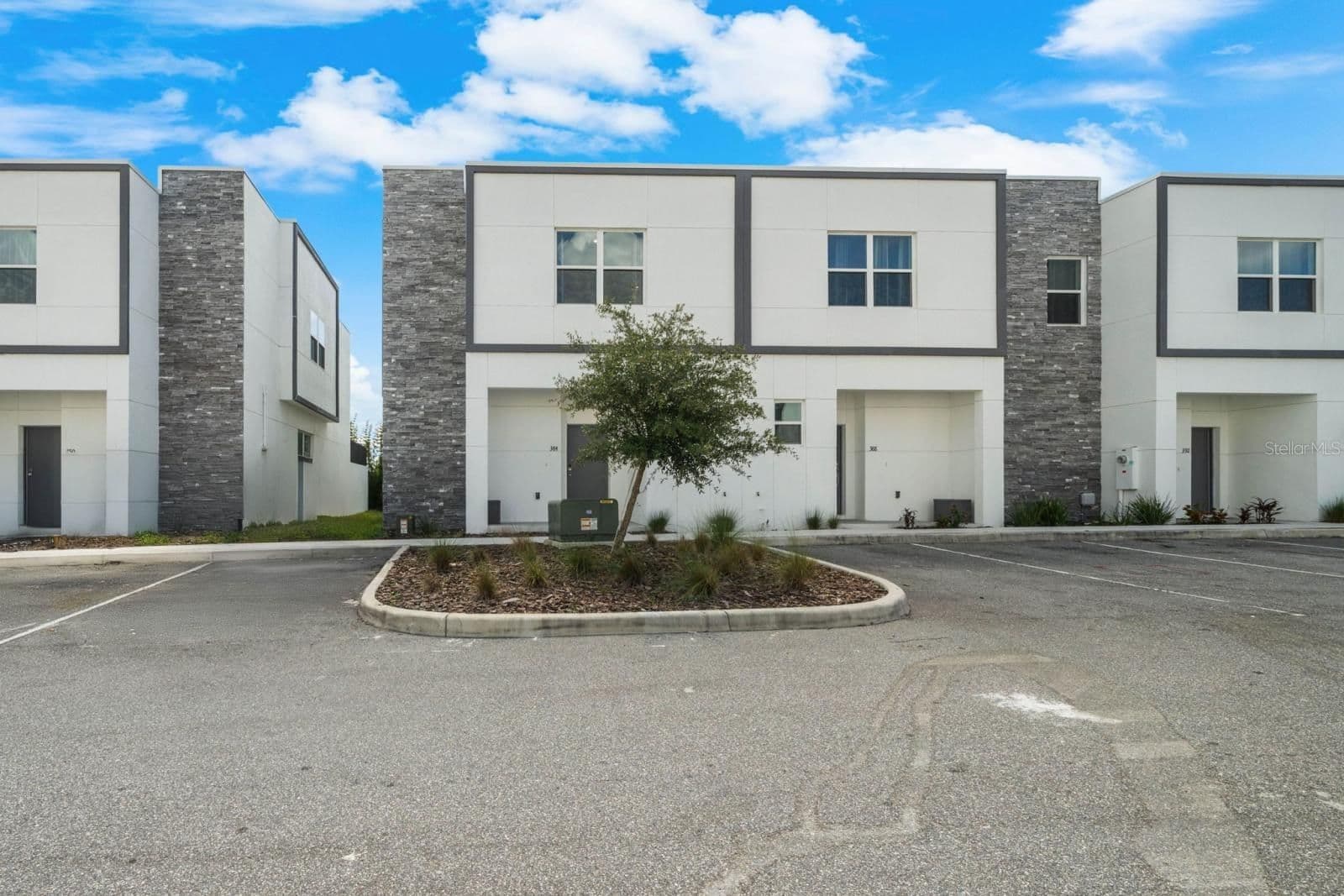 384 FAMAGUSTA, Davenport, FL 33896