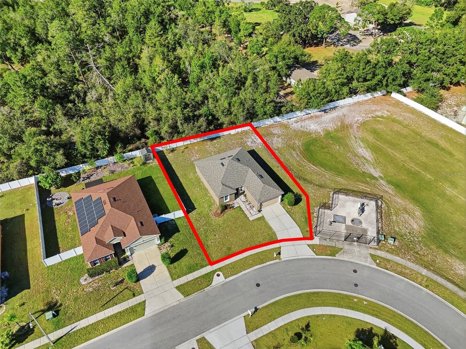 7878 TANBIER Drive 4