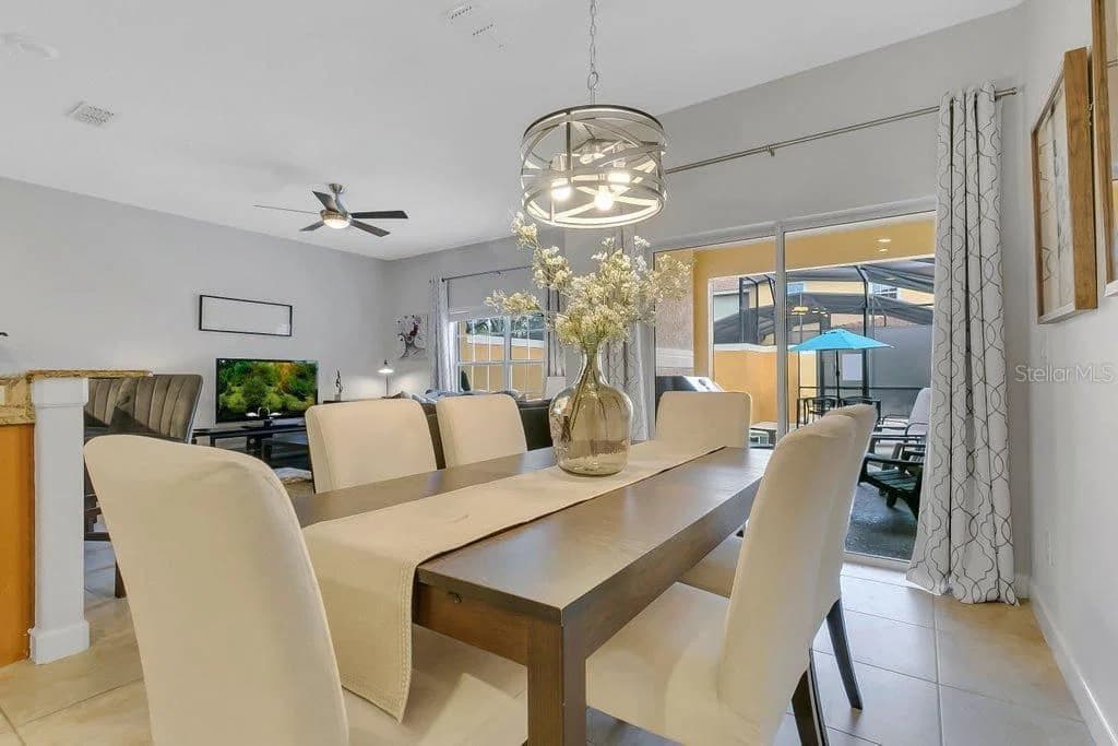 8979 CALIFORNIA PALM 5