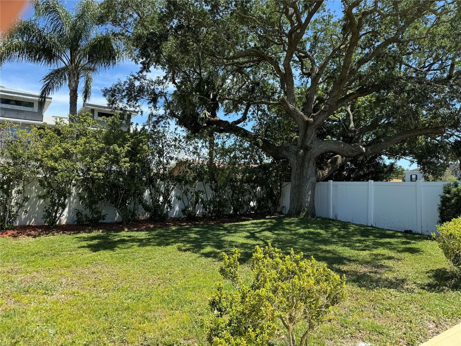 2421 ARCHER Boulevard, Orlando, FL 32833 2