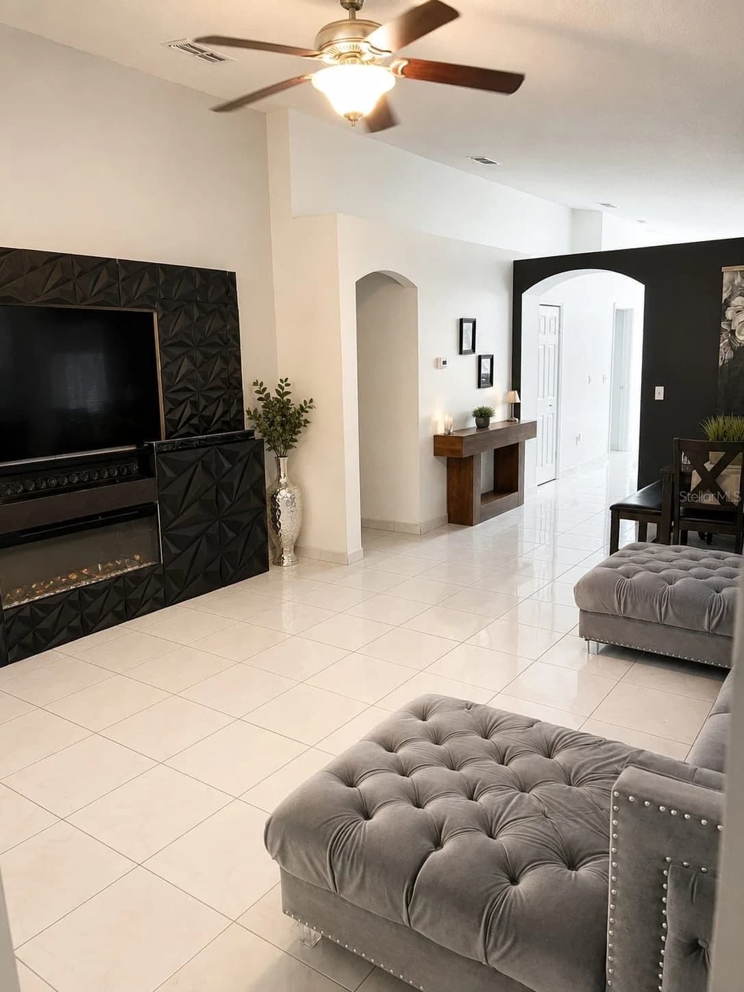 2411 CONDADO, Kissimmee, FL 34743 3